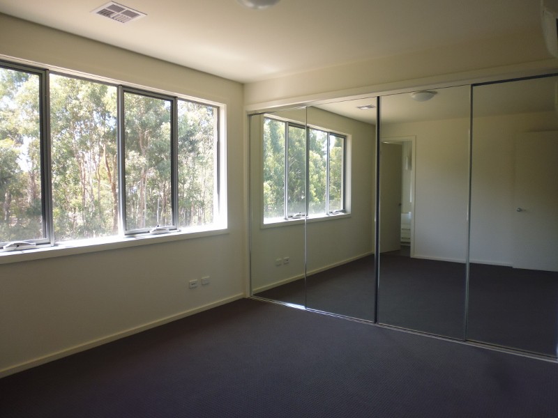 11 Emica Parade, Knoxfield, VIC 3180, Knoxfield - Thumbnail 4