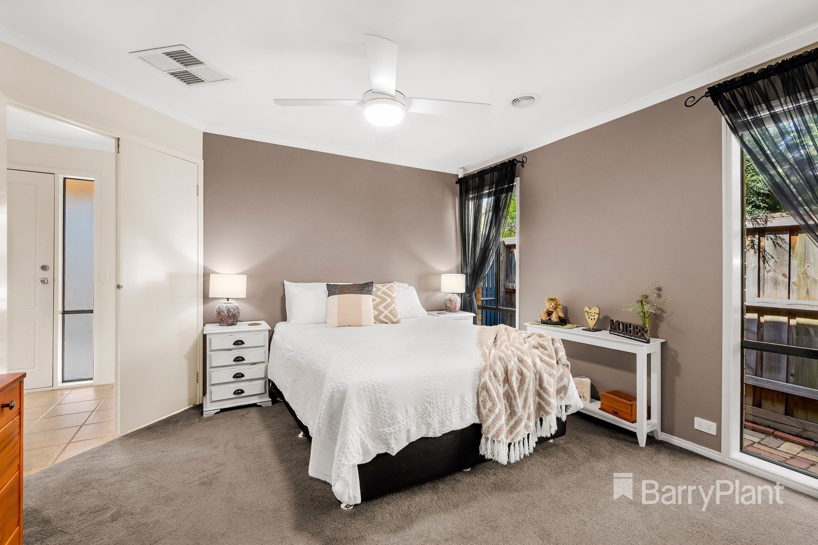 11 Evergreen Drive, South Morang, VIC 3752, South Morang - Thumbnail 6