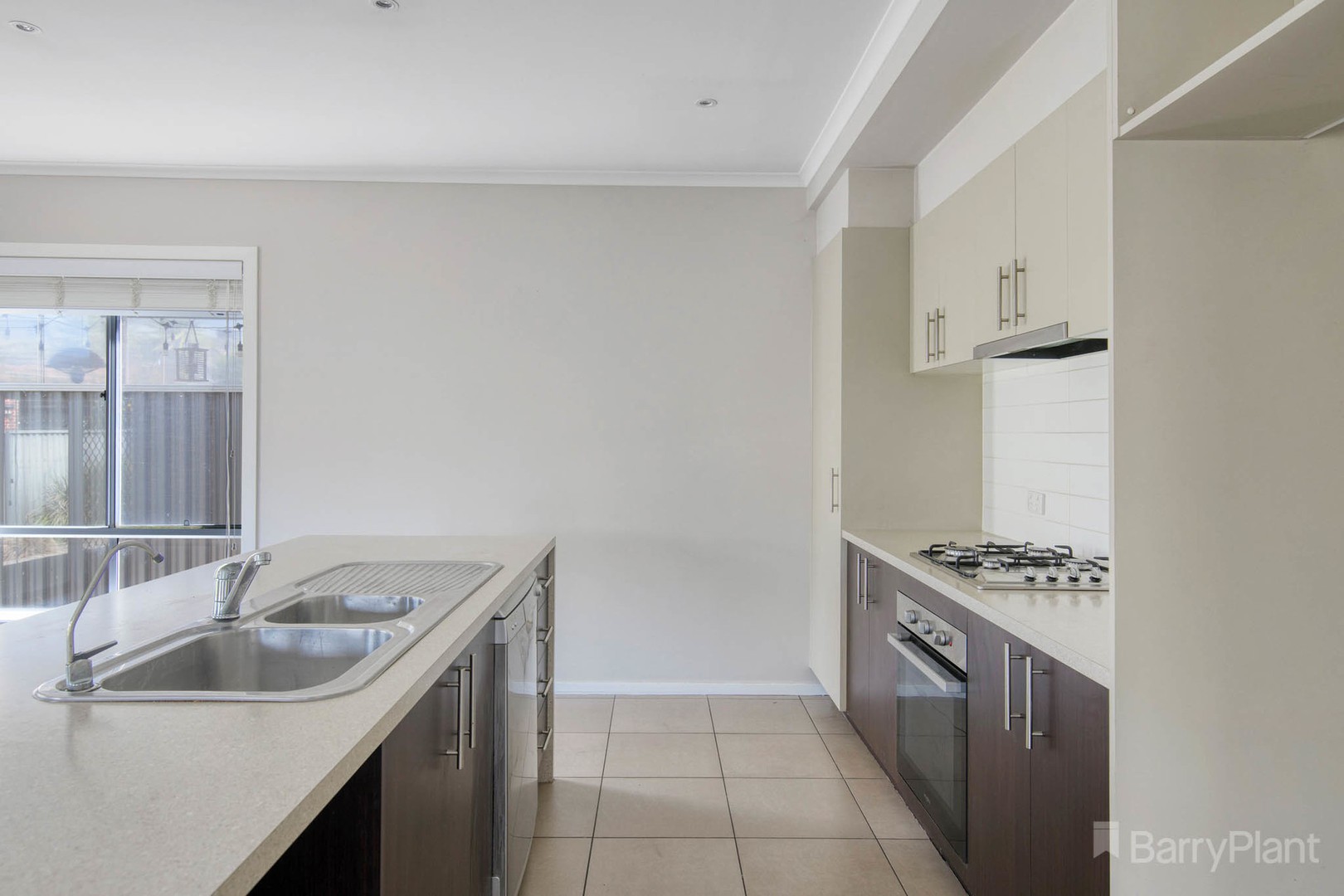 11 Everly Circuit, Pakenham, VIC 3810, Pakenham - Thumbnail 4