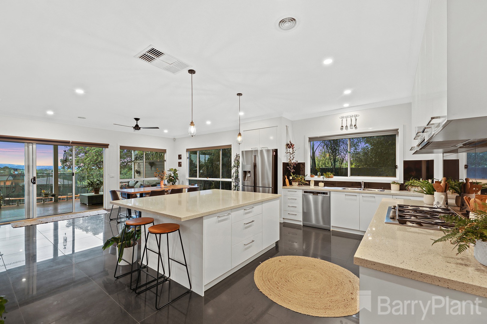 11 Fairchild Street, Drouin, VIC 3818, Drouin - Thumbnail 4