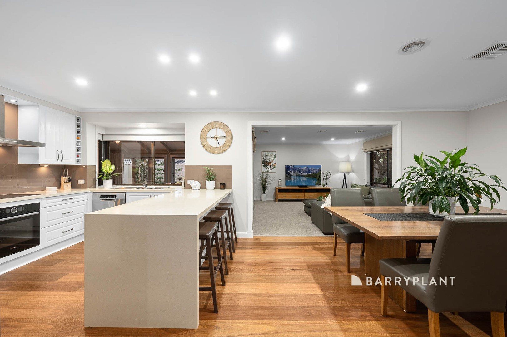 11 Feldspar Court, Narre Warren, VIC 3805, Narre Warren - Thumbnail 5