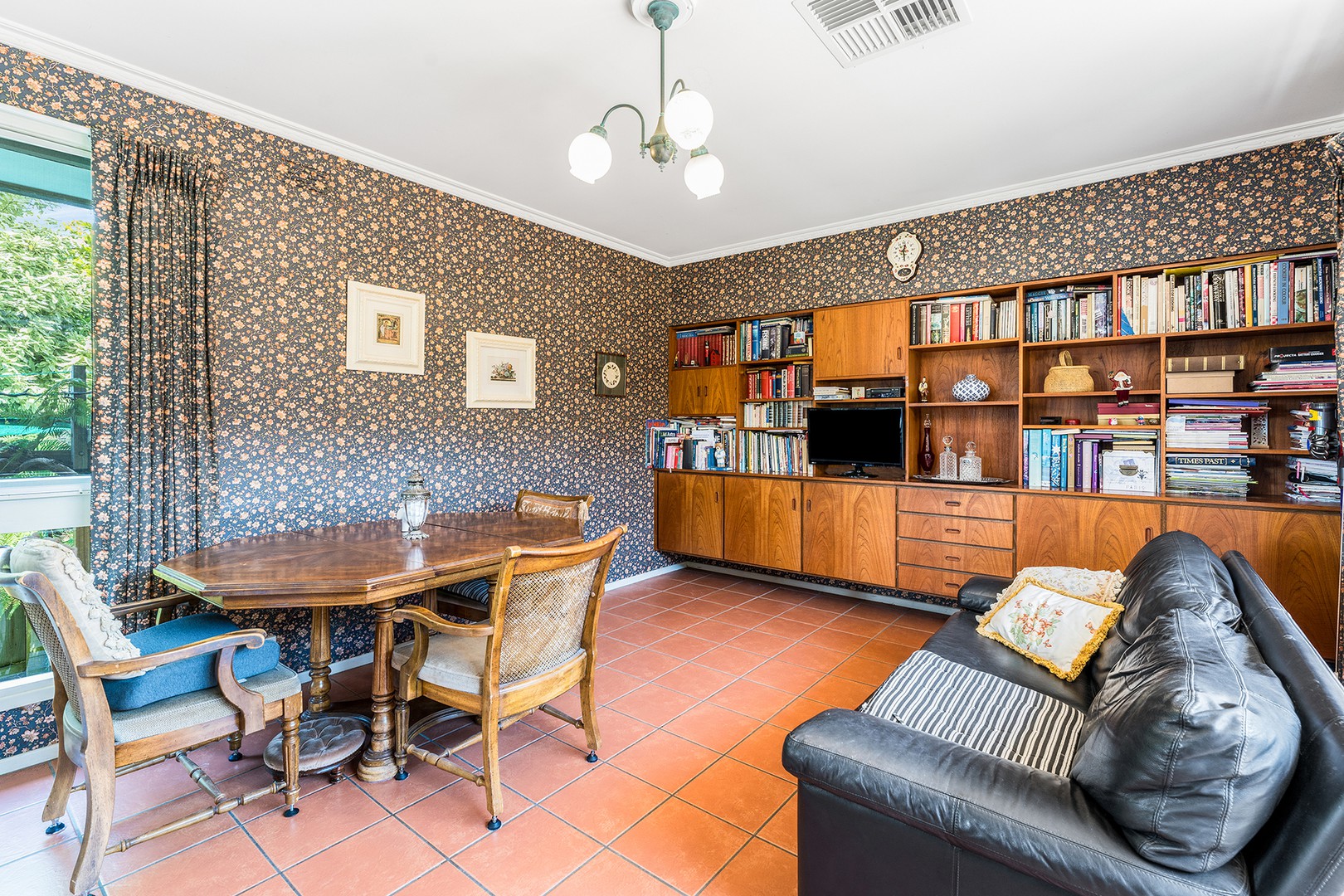 11 Fernhill Drive, Highton, VIC 3216, Highton - Thumbnail 6