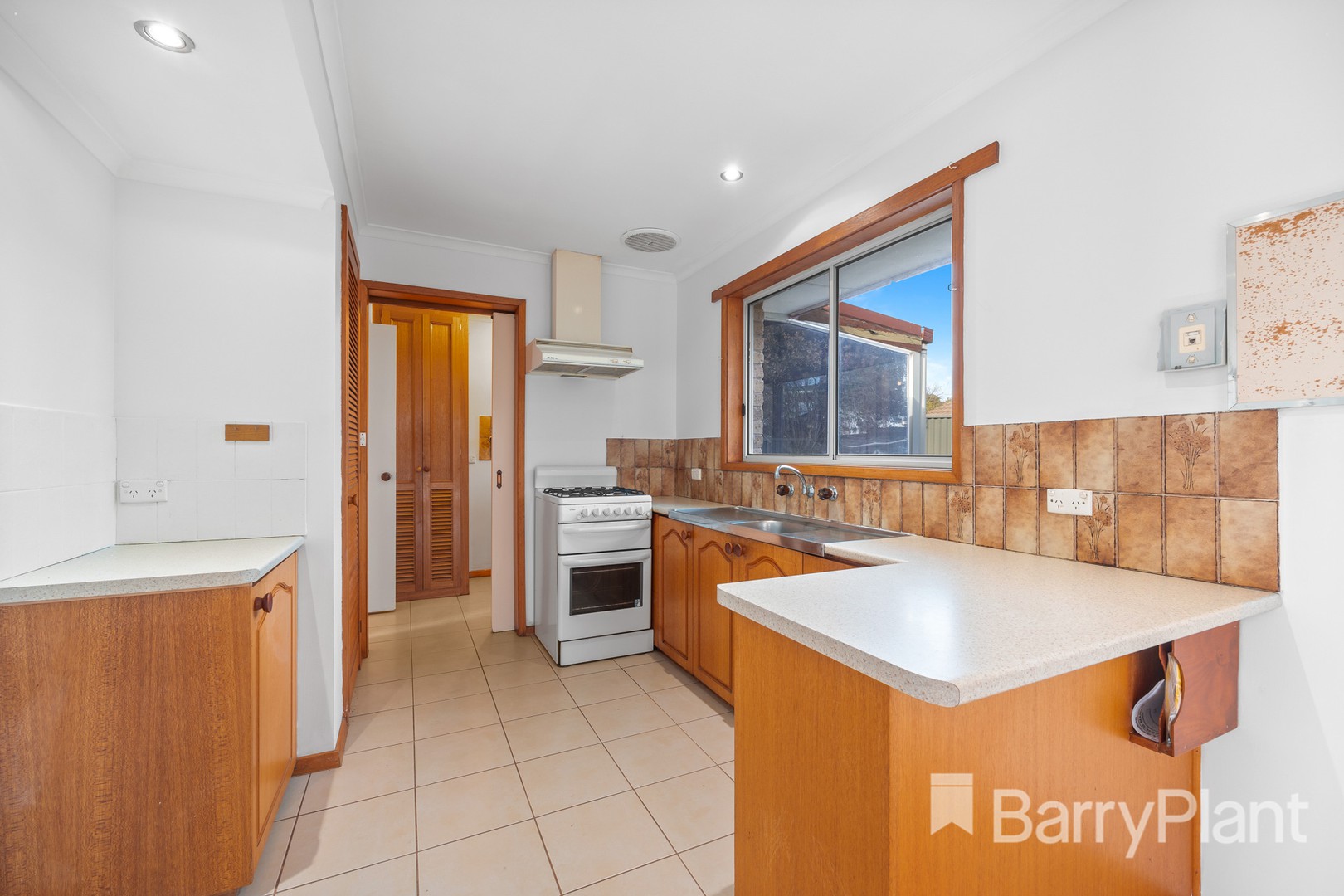 11 Flockhart Street, Mount Pleasant, VIC 3350, Mount Pleasant - Thumbnail 7