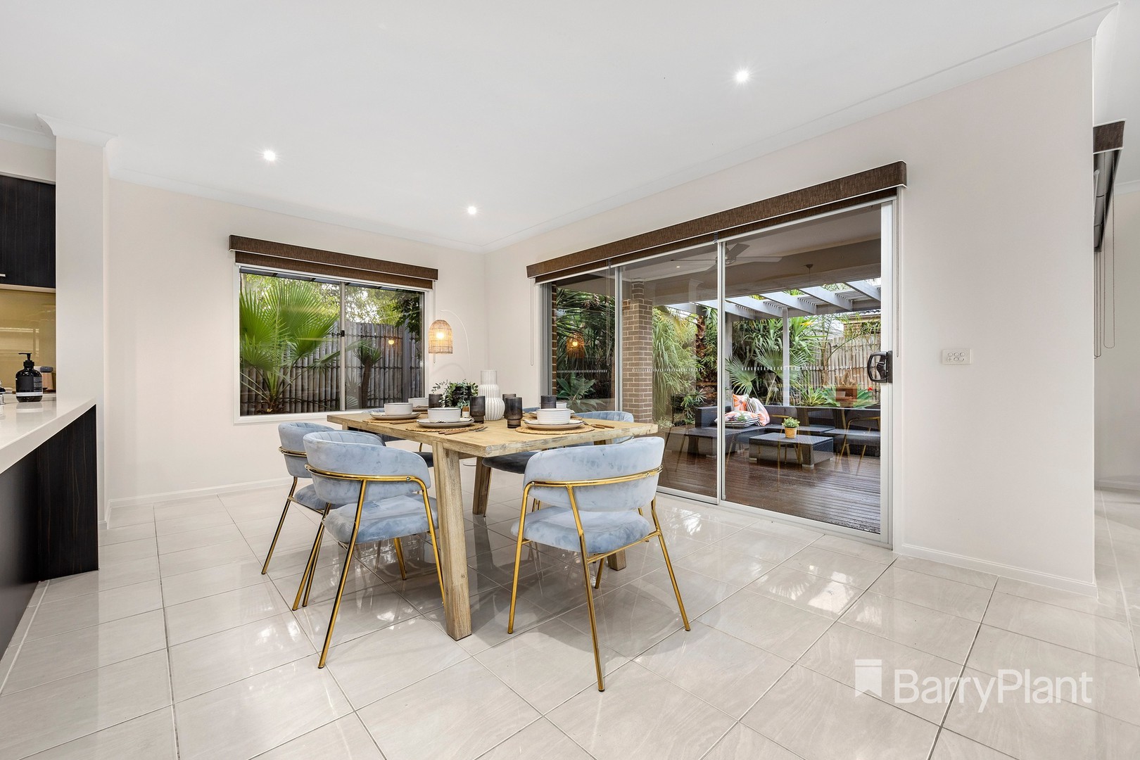 11 Fountain Drive, South Morang, VIC 3752, South Morang - Thumbnail 5