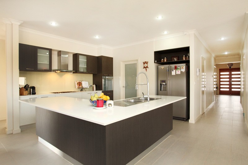 11 Fraserburgh Crescent, Greenvale, VIC 3059, Greenvale - Thumbnail 2