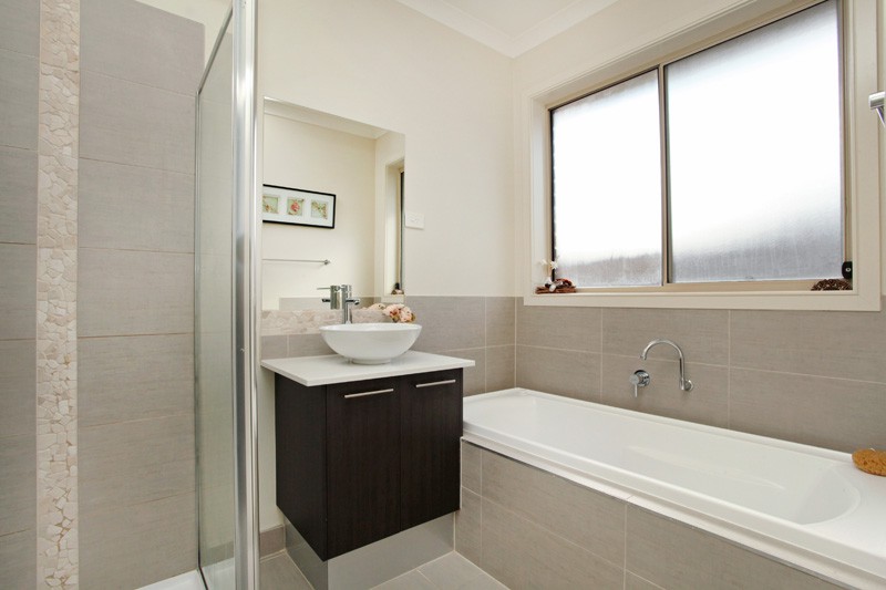 11 Fraserburgh Crescent, Greenvale, VIC 3059, Greenvale - Thumbnail 7