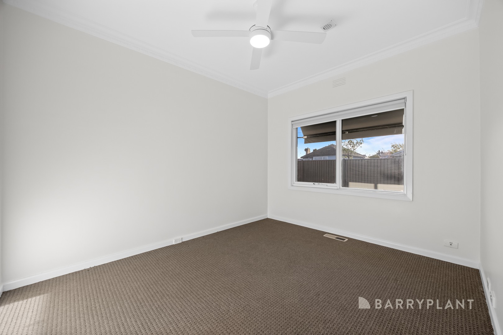 11 Freeman St, Wendouree, VIC 3355, Wendouree - Thumbnail 8