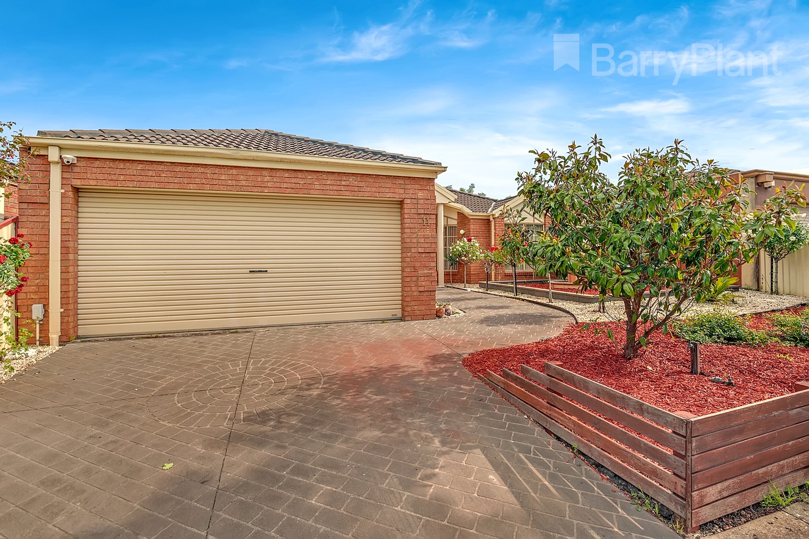 11 Garonne Circuit, Roxburgh Park, VIC 3064, Roxburgh Park - Thumbnail 2