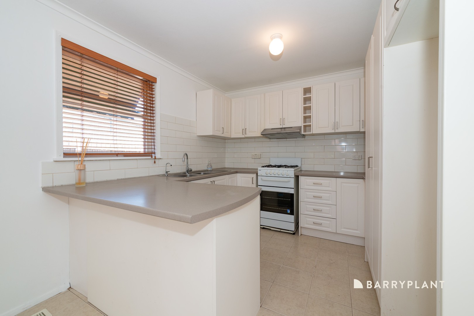 11 Genoa Court, Coolaroo, VIC 3048 - Thumbnail 1 - 12/03/2025