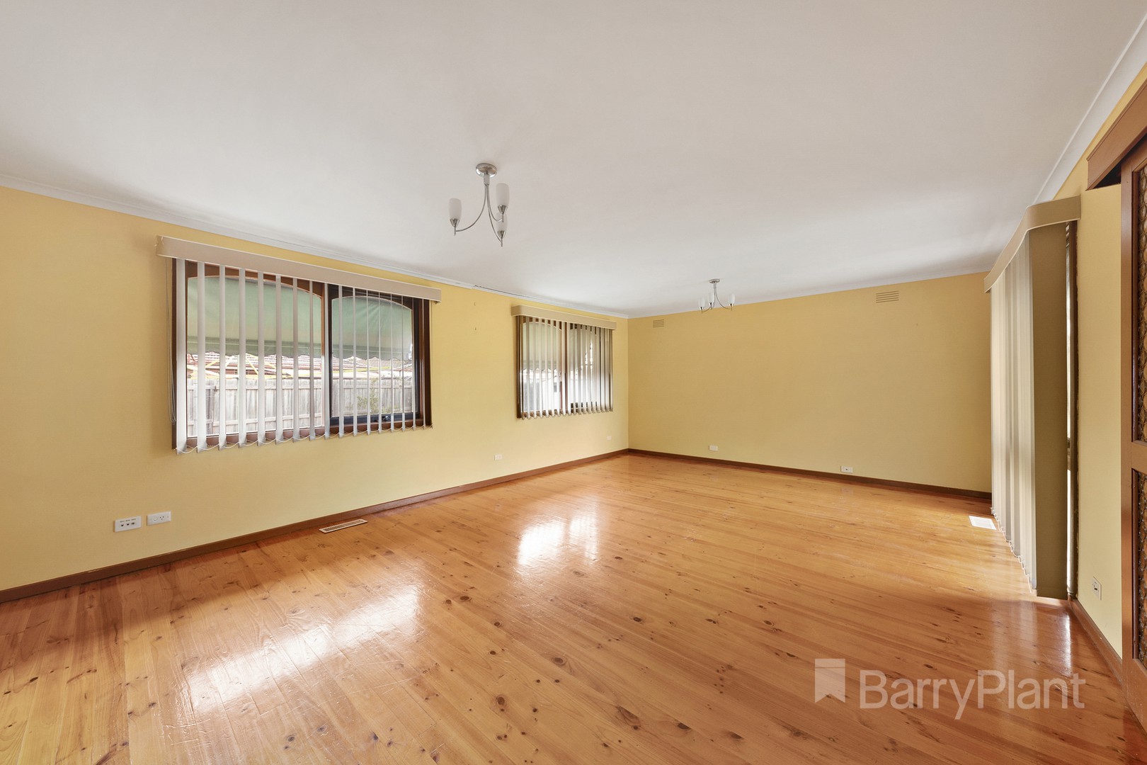 11 Gibbon Court, St Albans, VIC 3021, St Albans - Thumbnail 3