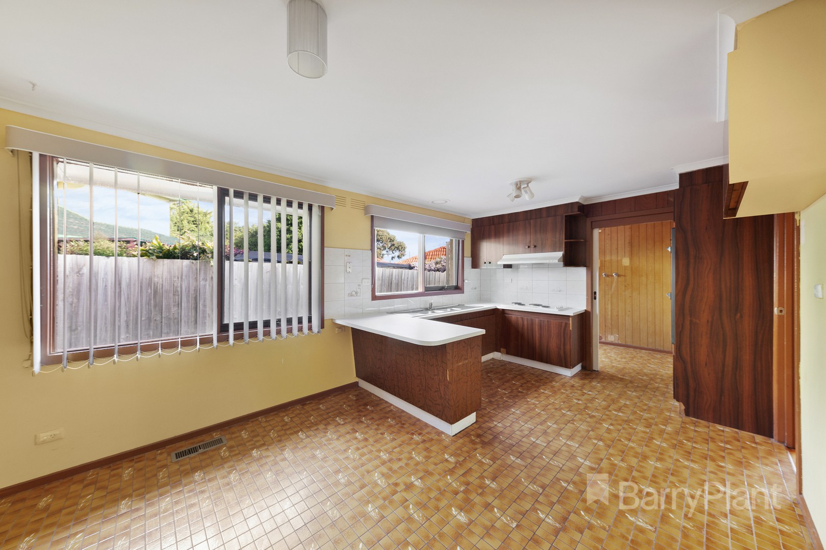 11 Gibbon Court, St Albans, VIC 3021, St Albans - Thumbnail 7