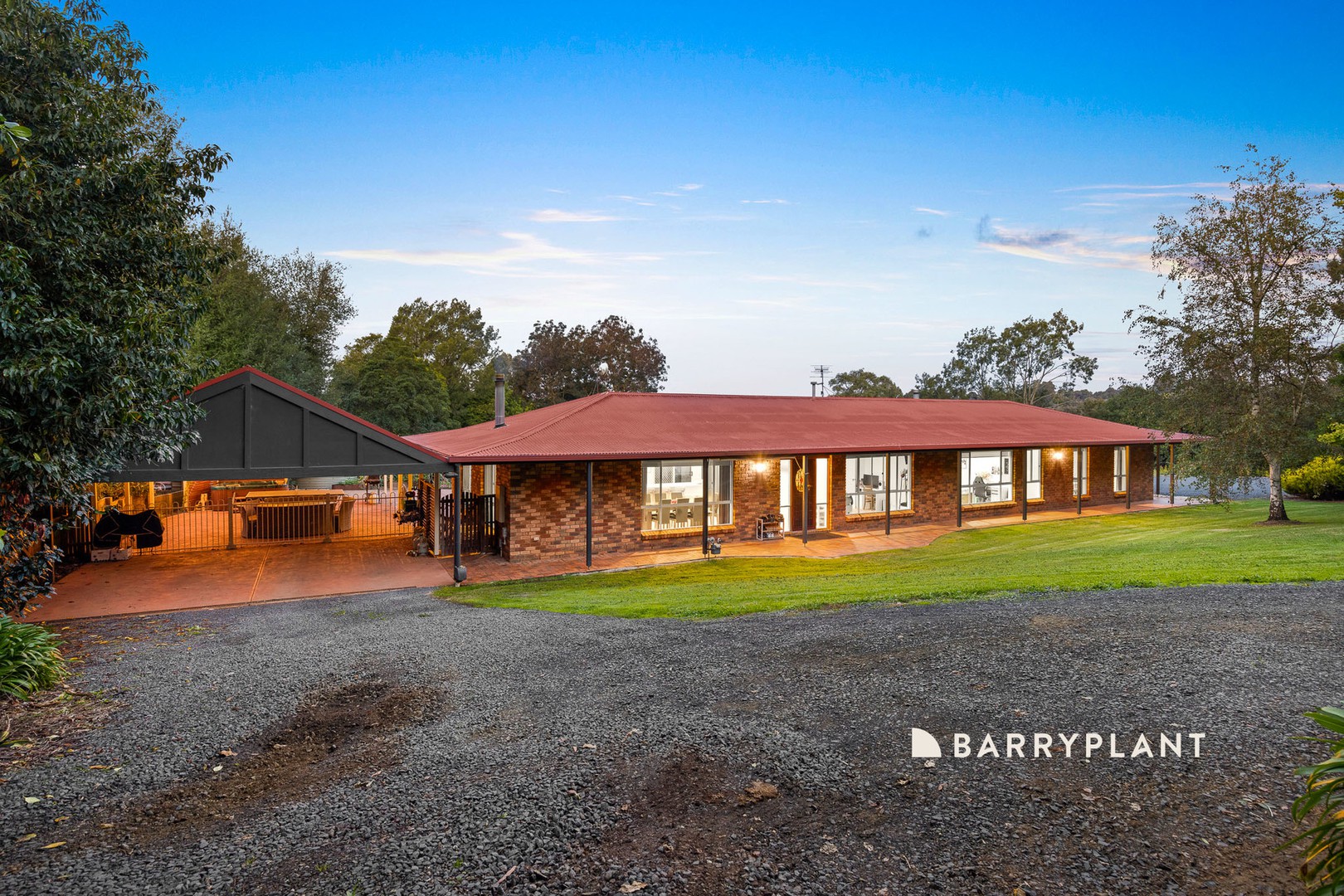 11 Gibson Road, Warragul, VIC 3820 - Thumbnail 2 - 28/04/2026