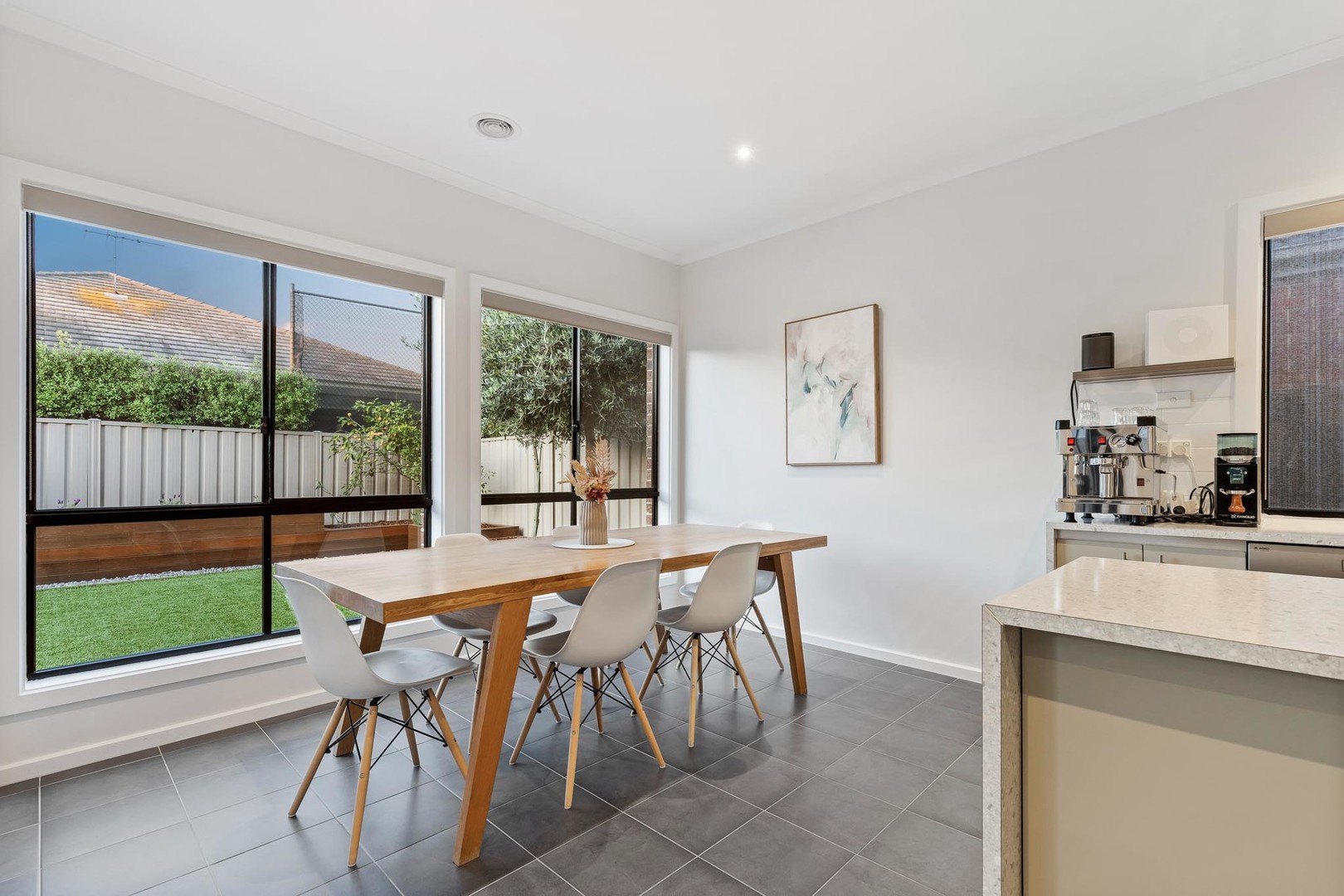 11 Gisborne Way, Caroline Springs, VIC 3023, Caroline Springs - Thumbnail 6