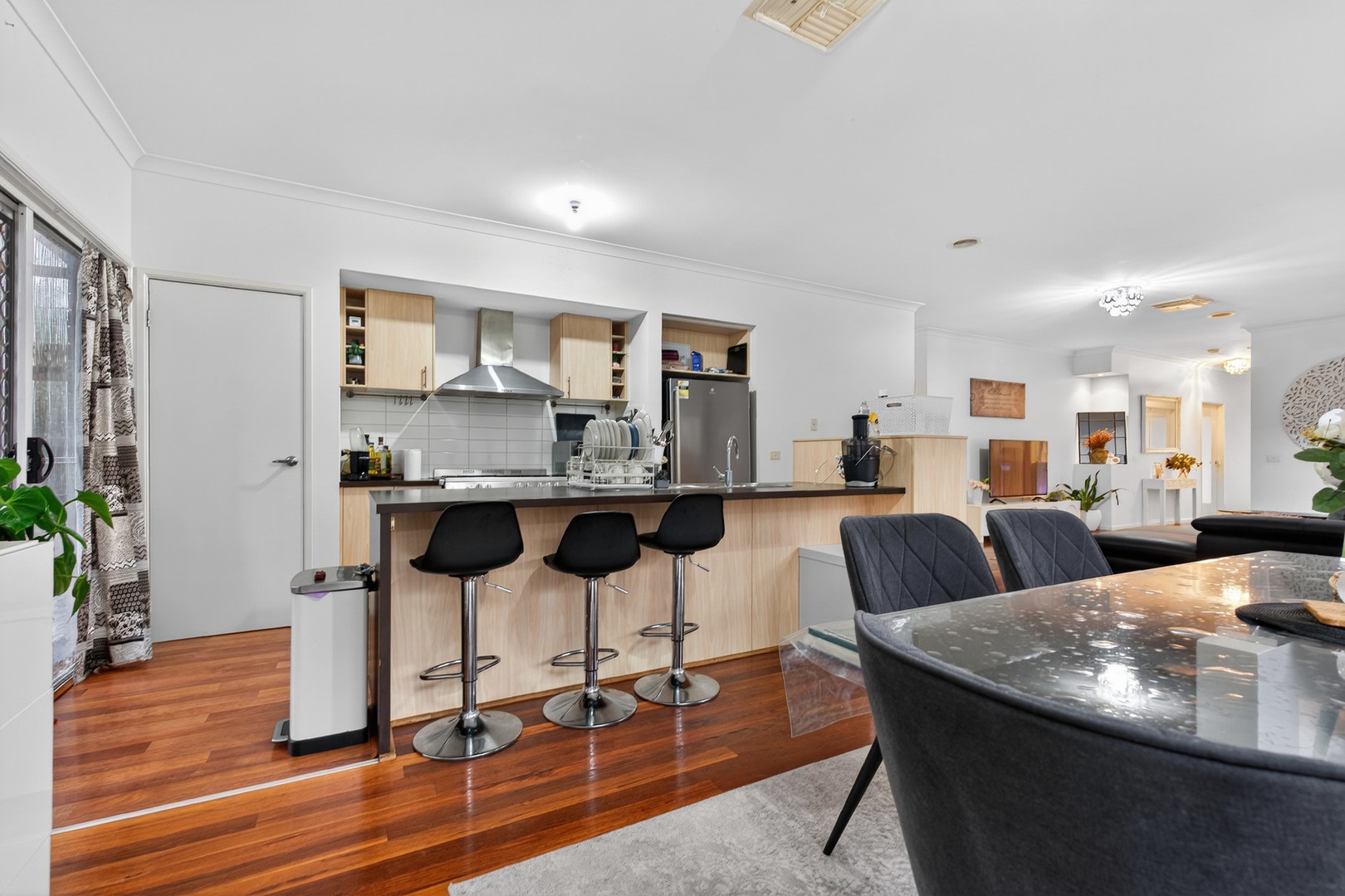 11 Glack Way, Caroline Springs, VIC 3023, Caroline Springs - Thumbnail 4