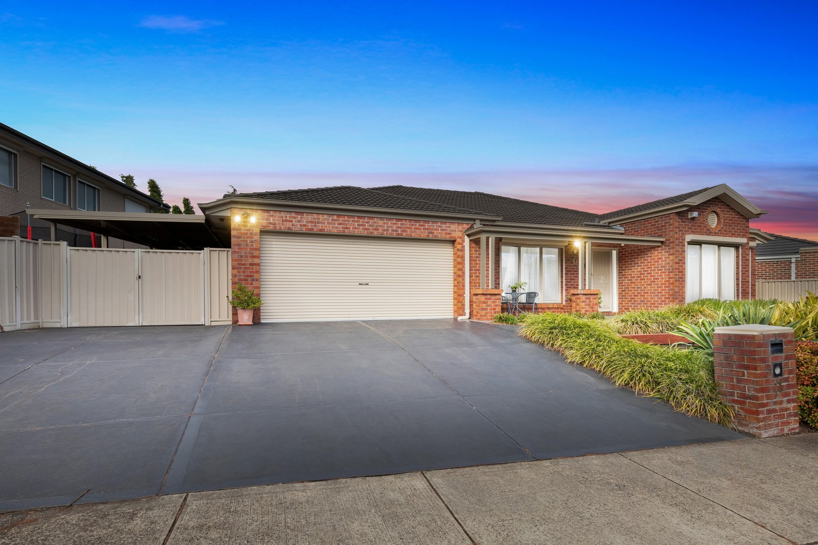 11 Glenbrook Avenue, Cairnlea, VIC 3023, Cairnlea - Thumbnail 2