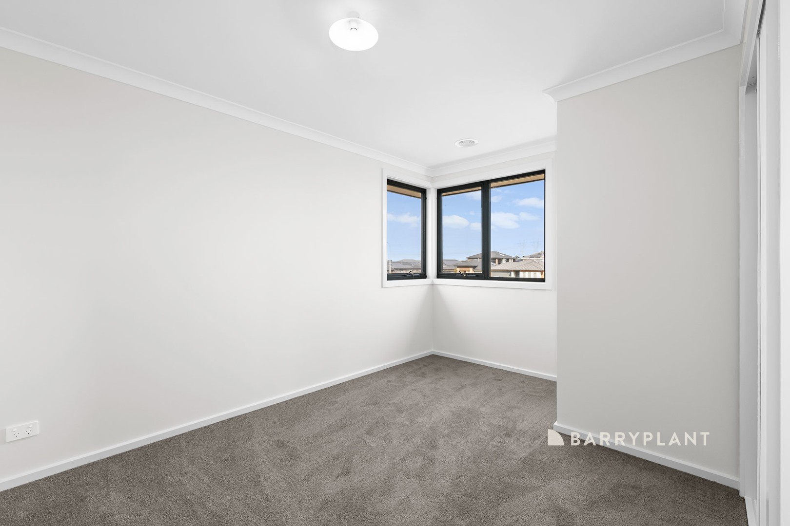 11 Gobelins Walk, Clyde North, VIC 3978, Clyde North - Thumbnail 6