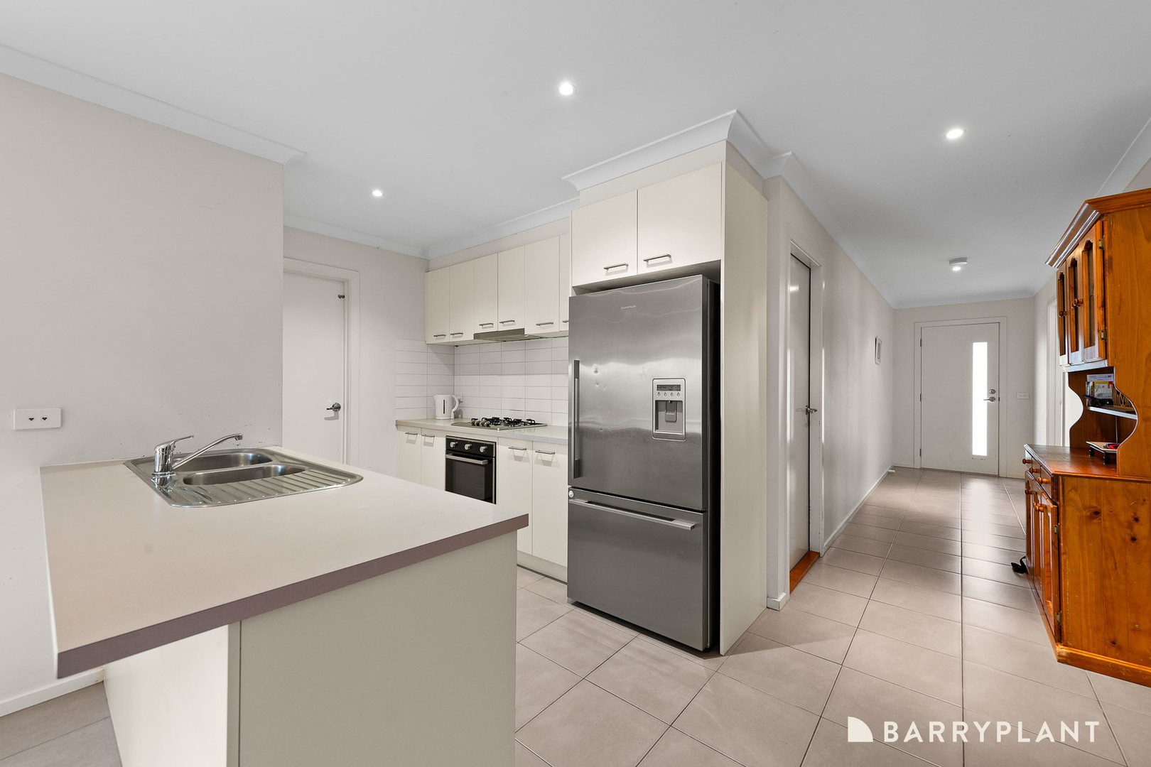 11 Goshawk Drive, Pakenham, VIC 3810, Pakenham - Thumbnail 4