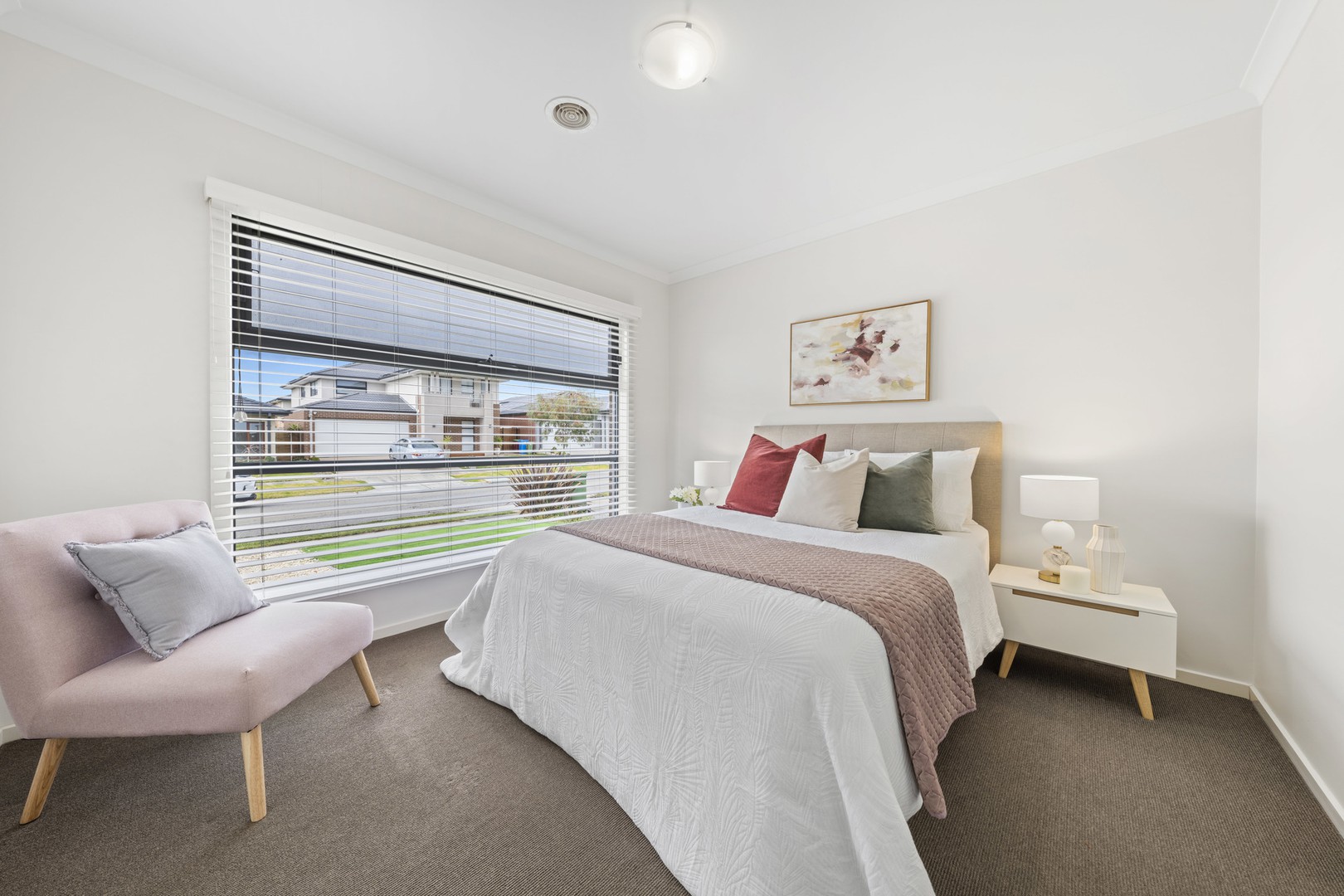 11 Gossamer Way, Narre Warren South, VIC 3805, Narre Warren South - Thumbnail 2