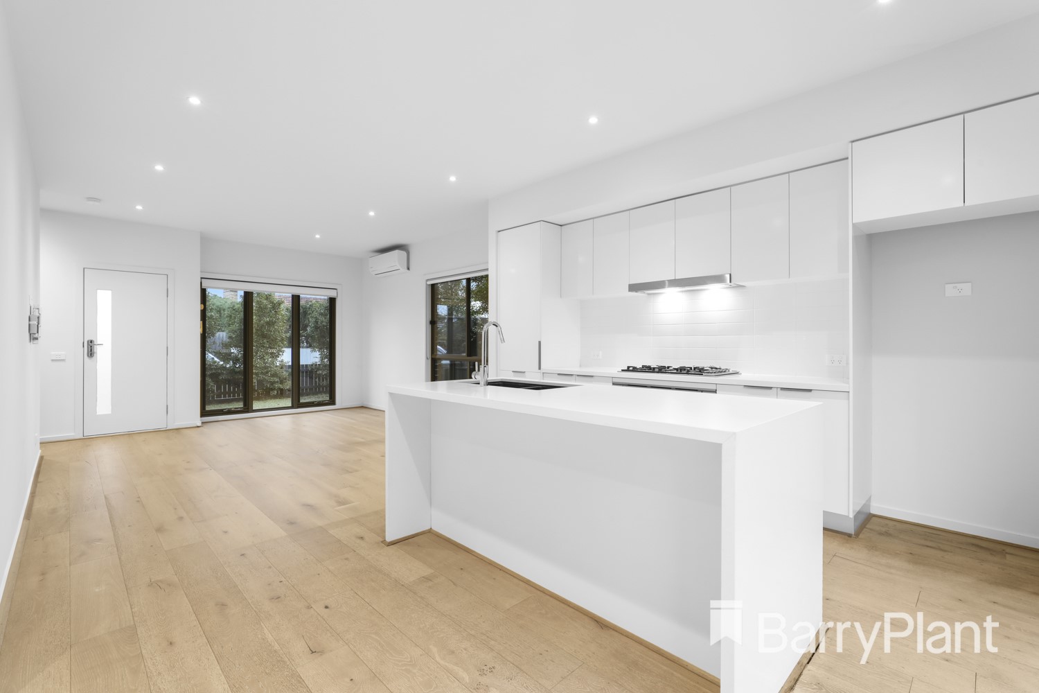 11 Gouldthorp Avenue, Mentone, VIC 3194 - Thumbnail 2 - 11/08/2023