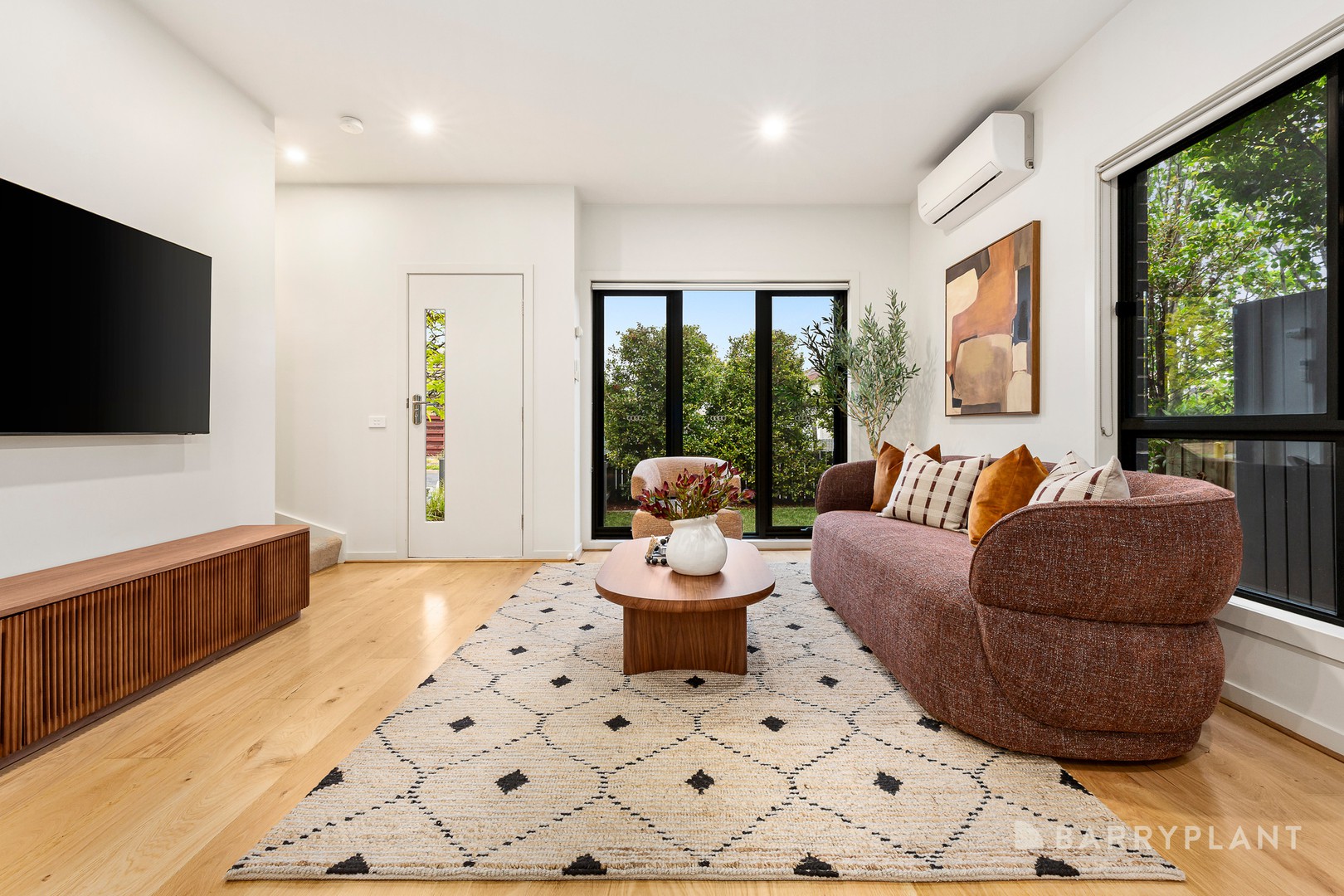 11 Gouldthorp Avenue, Mentone, VIC 3194, Mentone - Thumbnail 3