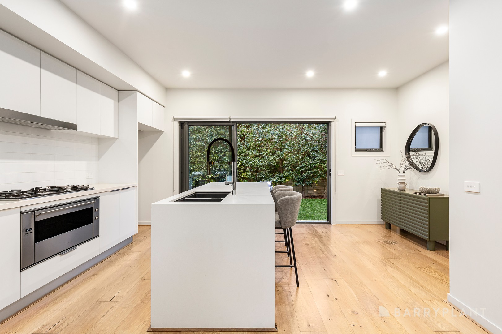 11 Gouldthorp Avenue, Mentone, VIC 3194, Mentone - Thumbnail 6