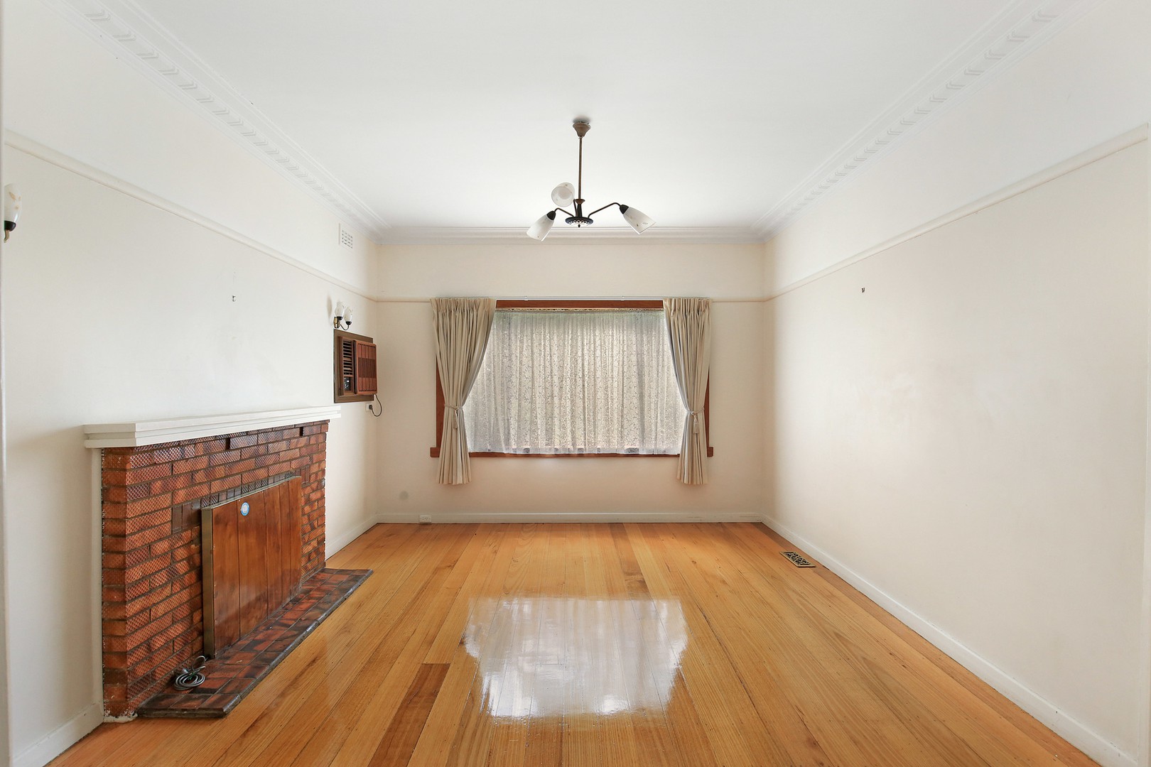 11 Grace Street, Watsonia, VIC 3087, Watsonia - Thumbnail 2