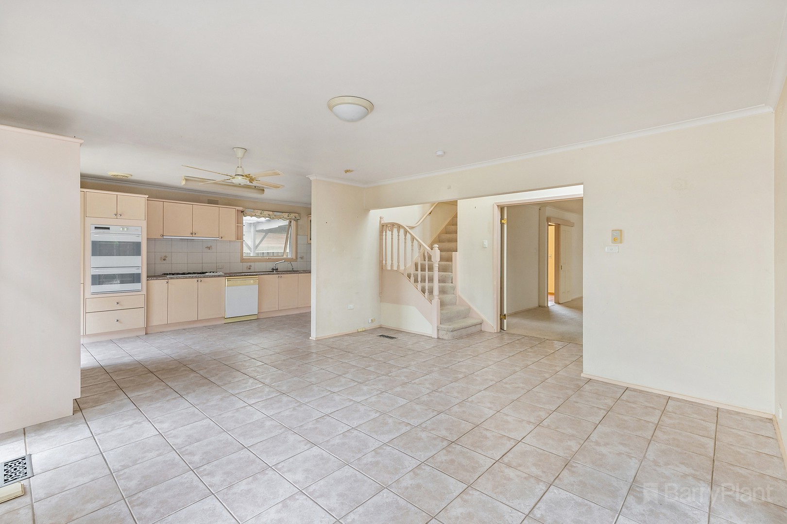 11 Hales Court, Keysborough, VIC 3173, Keysborough - Thumbnail 2