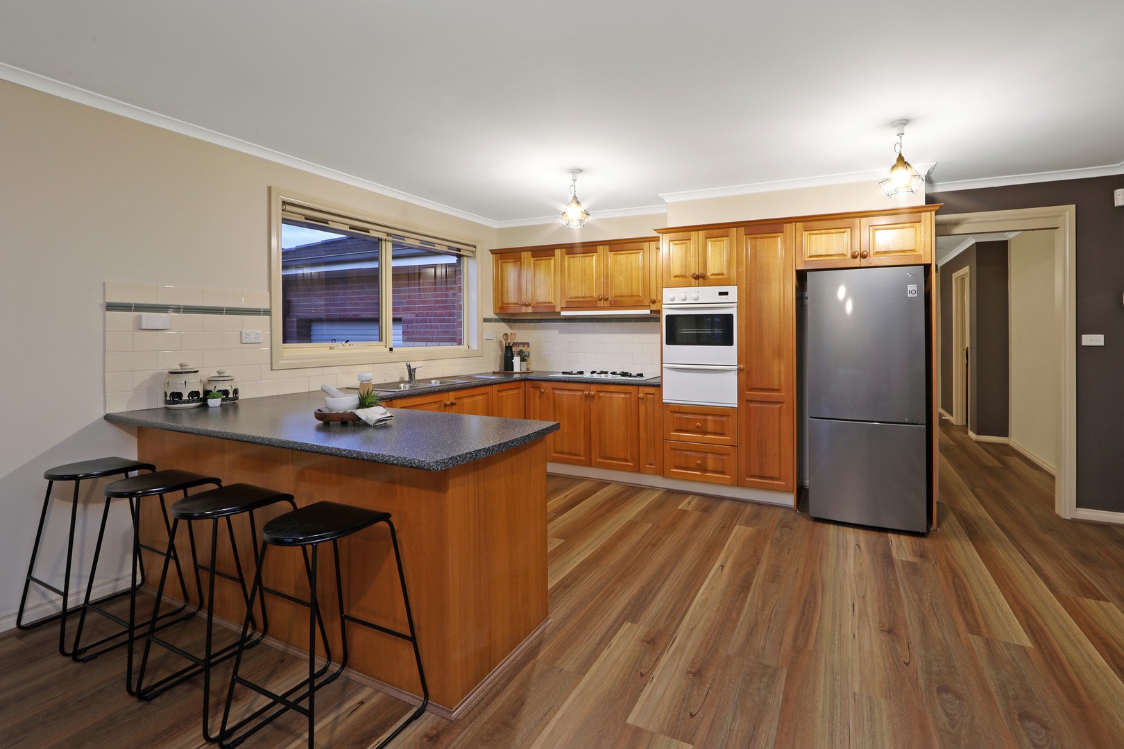 11 Hampden Court, Rowville, VIC 3178, Rowville - Thumbnail 2