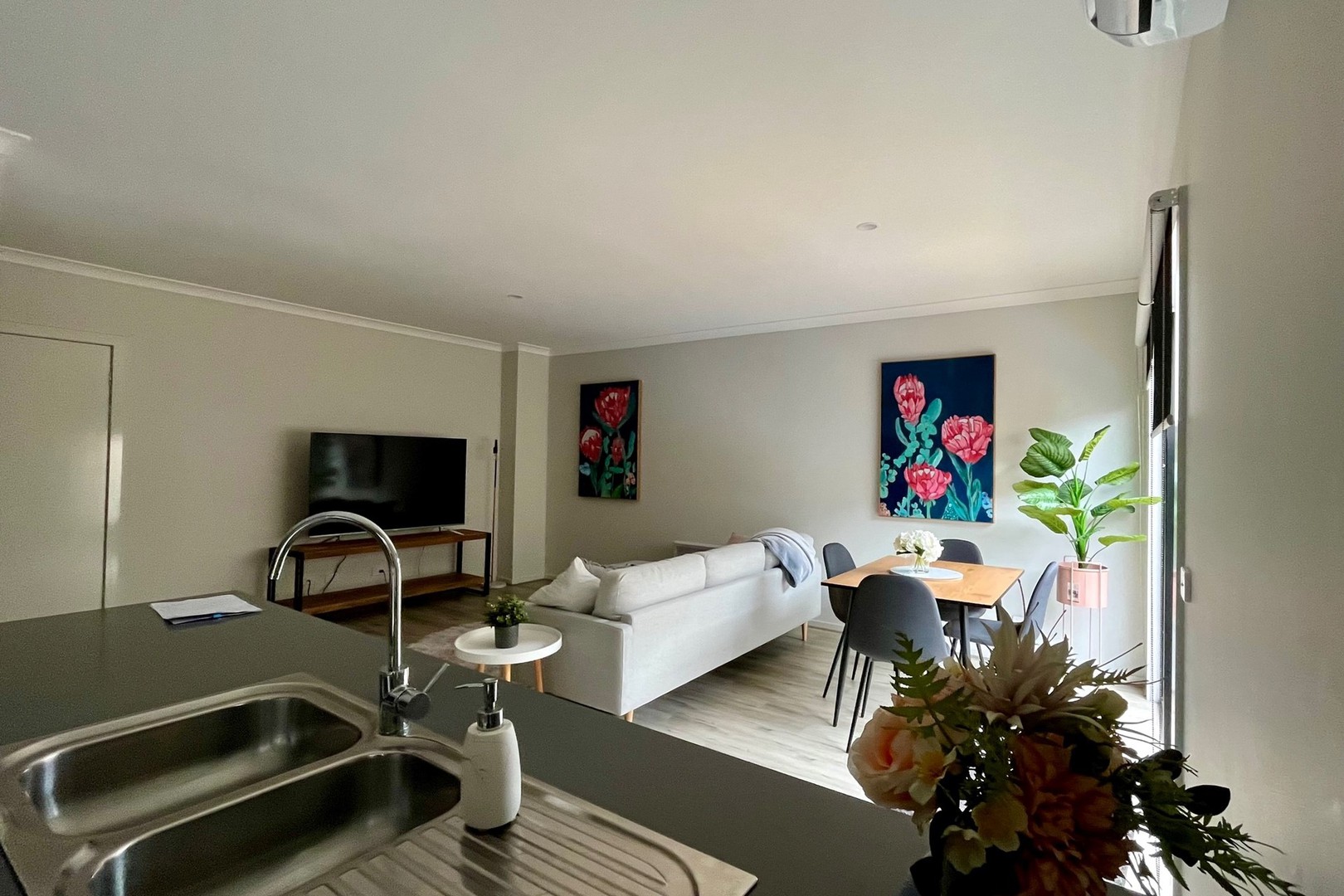 11 Hanover Way, Mickleham, VIC 3064, Mickleham - Thumbnail 7