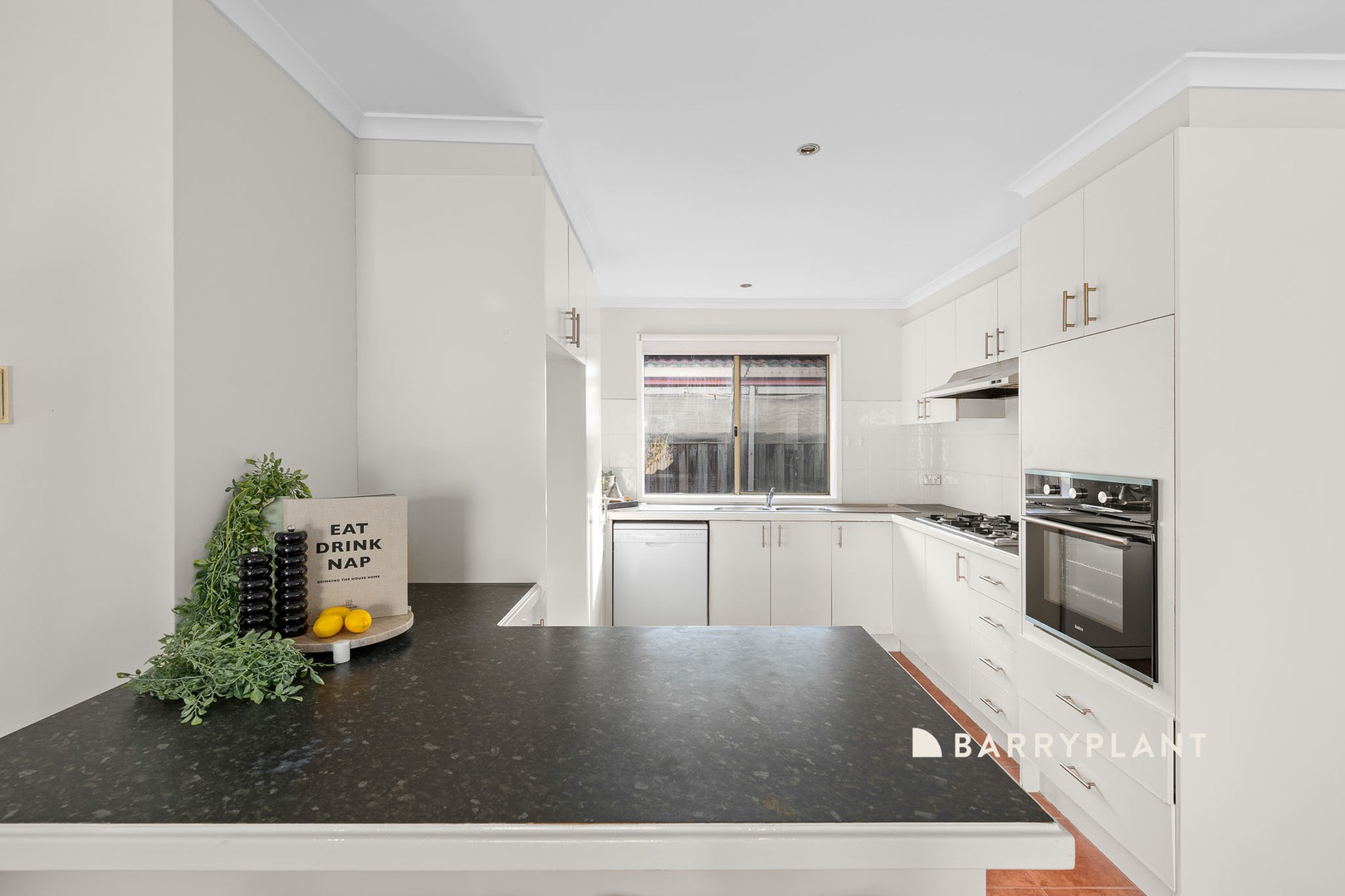 11 Hansen Court, Narre Warren, VIC 3805, Narre Warren - Thumbnail 3