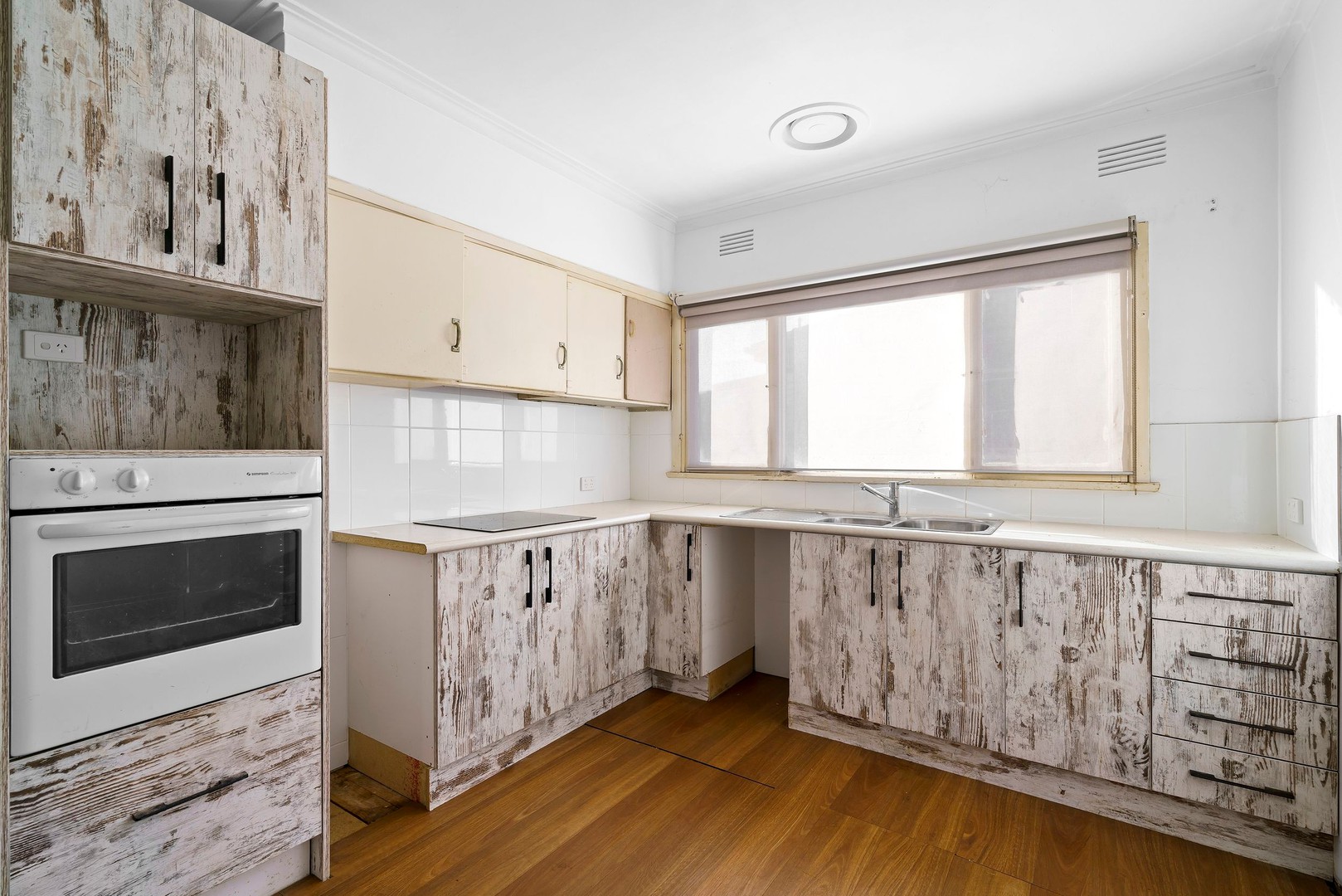 11 Hanson Street, Niddrie, VIC 3042, Niddrie - Thumbnail 4