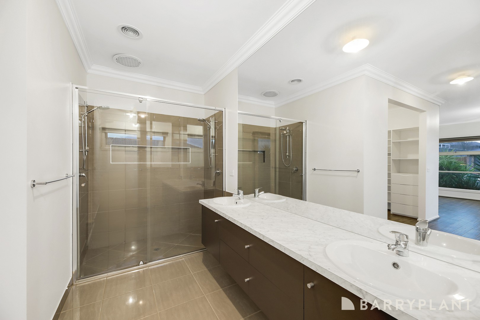 11 Heathland Avenue, Warragul, VIC 3820, Warragul - Thumbnail 3