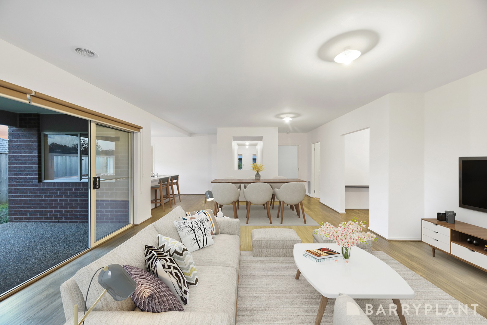 11 Heathland Avenue, Warragul, VIC 3820, Warragul - Thumbnail 6