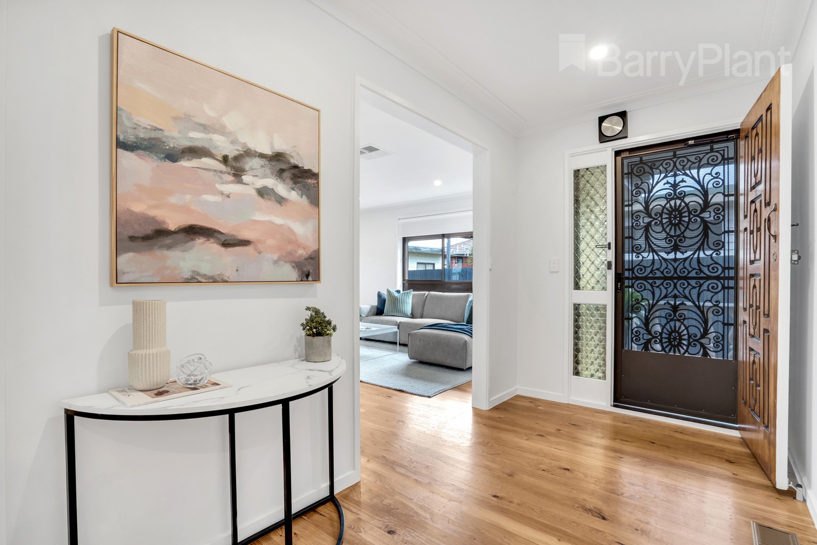 11 Henry Street, Reservoir, VIC 3073, Reservoir - Thumbnail 2