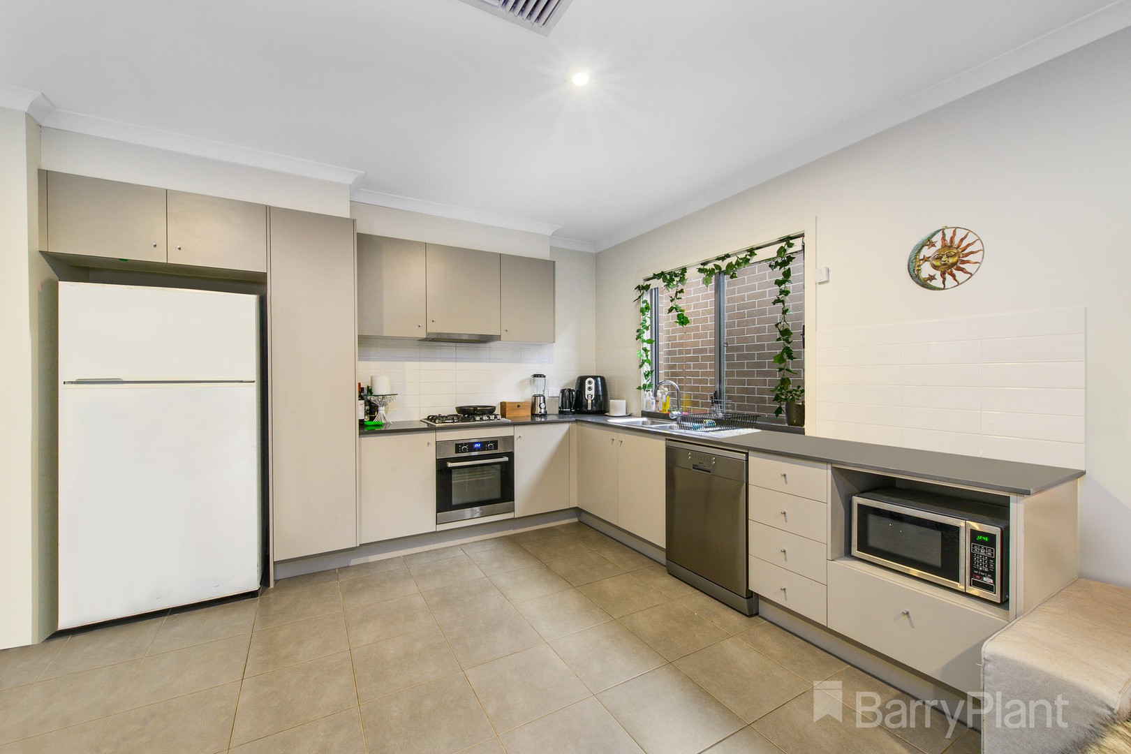 11 Herbal Avenue, Harkness, VIC 3337, Kurunjang - Thumbnail 6