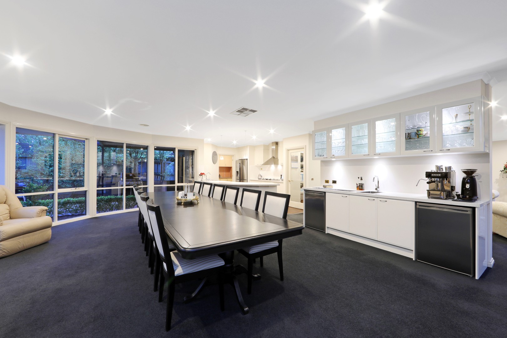 11 Highgate WayRowville, VIC 3178, Rowville - Thumbnail 3