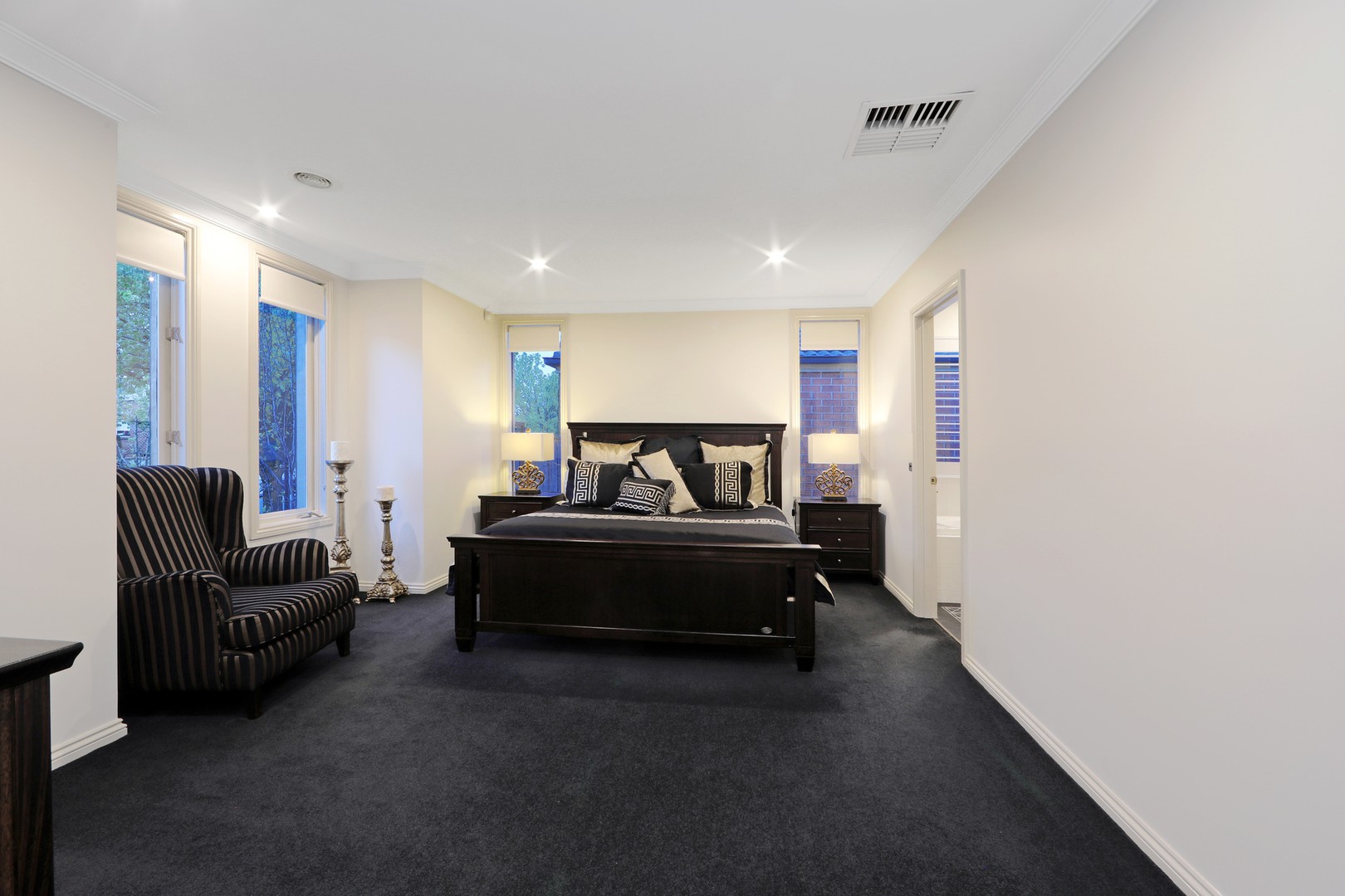 11 Highgate WayRowville, VIC 3178, Rowville - Thumbnail 6