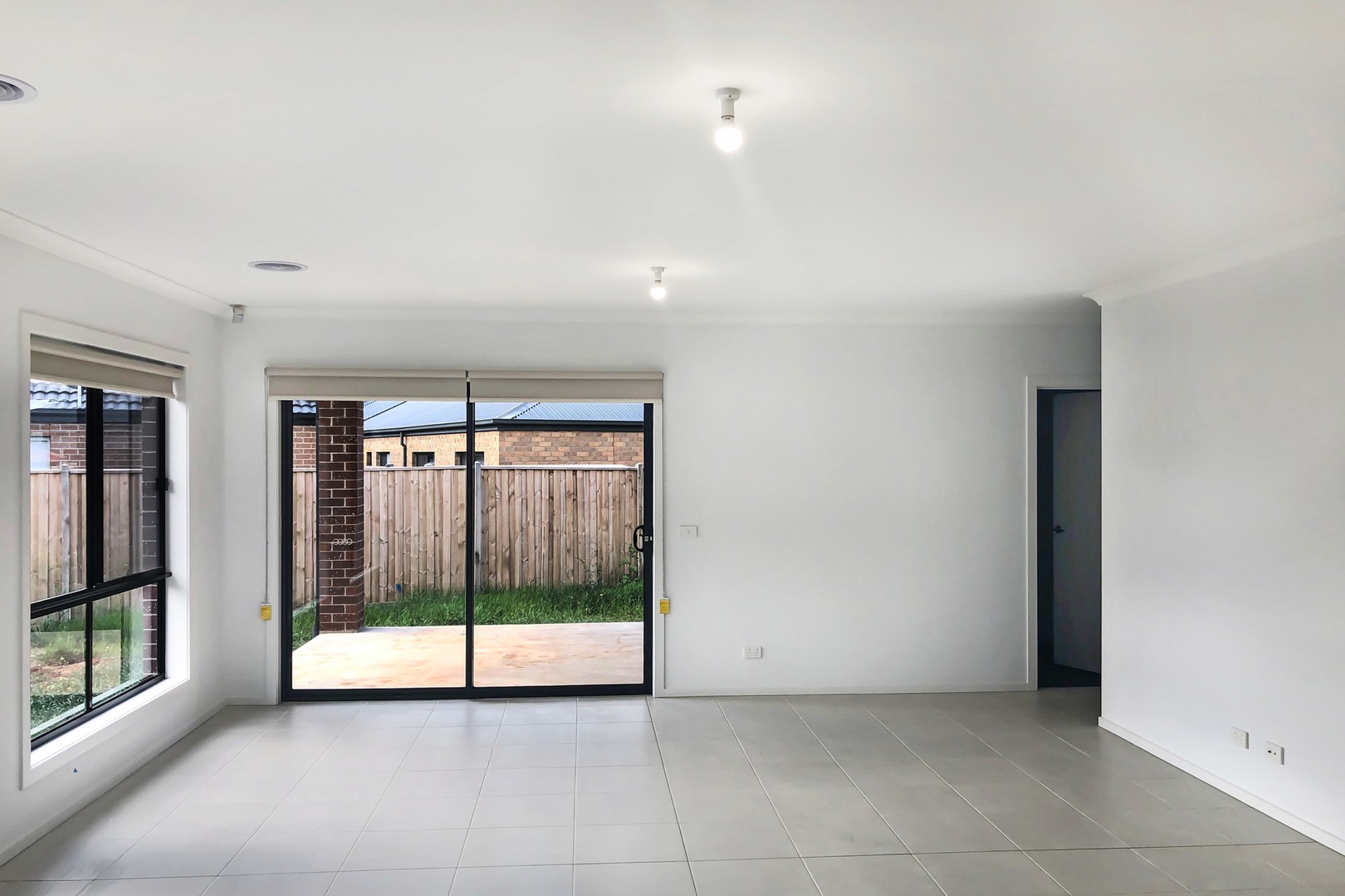 11 Hocston Way, Thornhill Park, VIC 3335, Thornhill Park - Thumbnail 4