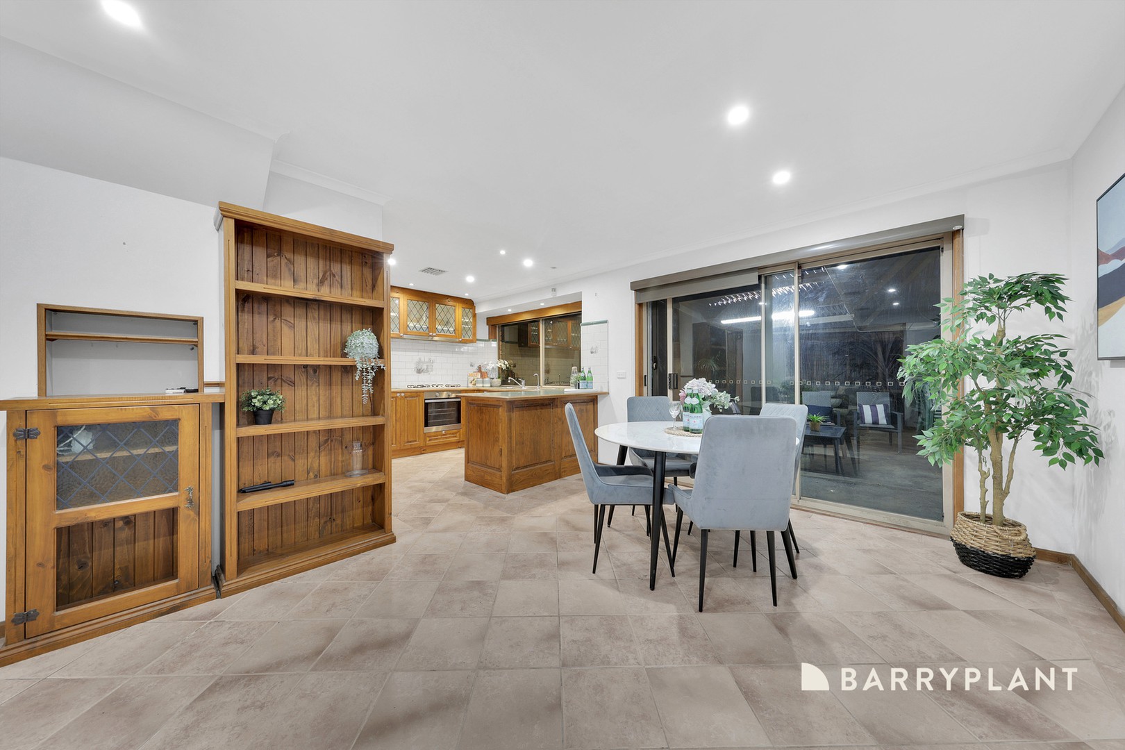 11 Hoddle Court, Mill Park, VIC 3082, Mill Park - Thumbnail 6