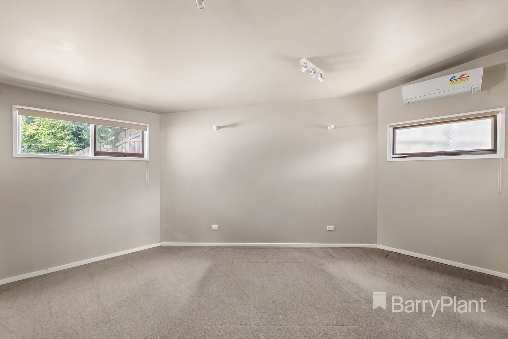 11 Hoddle Place, Diamond Creek, VIC 3089, Diamond Creek - Thumbnail 4