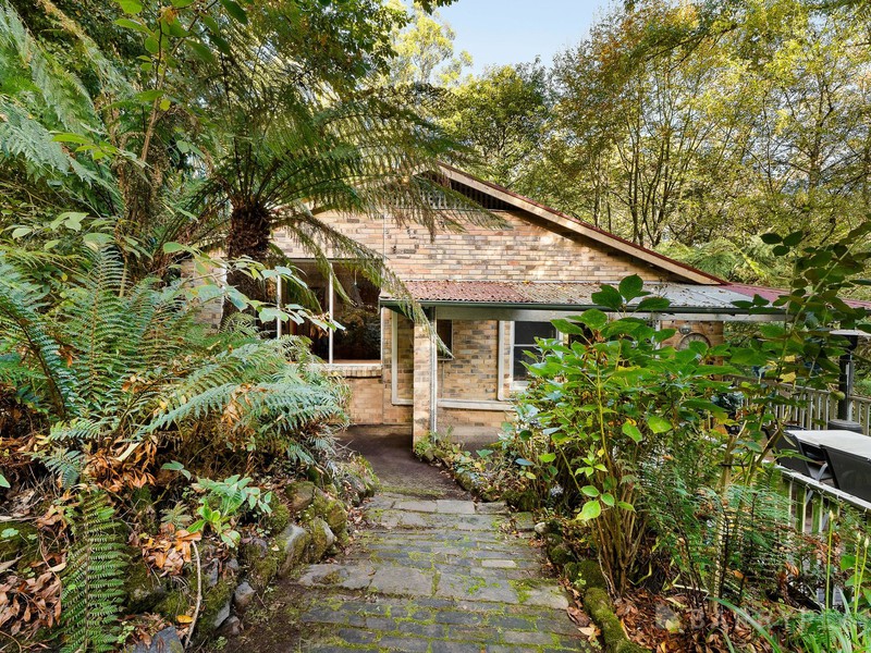 11 Holden Road, Kallista, VIC 3791 - Image - 08/05/2026