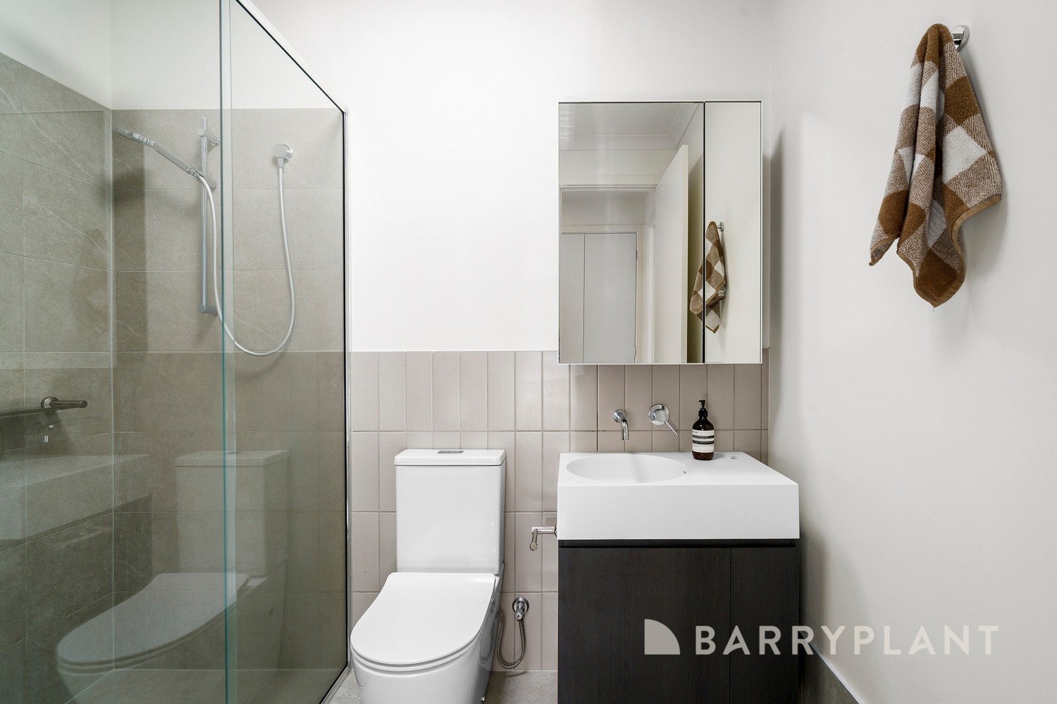 11 Holzer Crescent, Braybrook, VIC 3019, Braybrook - Thumbnail 8