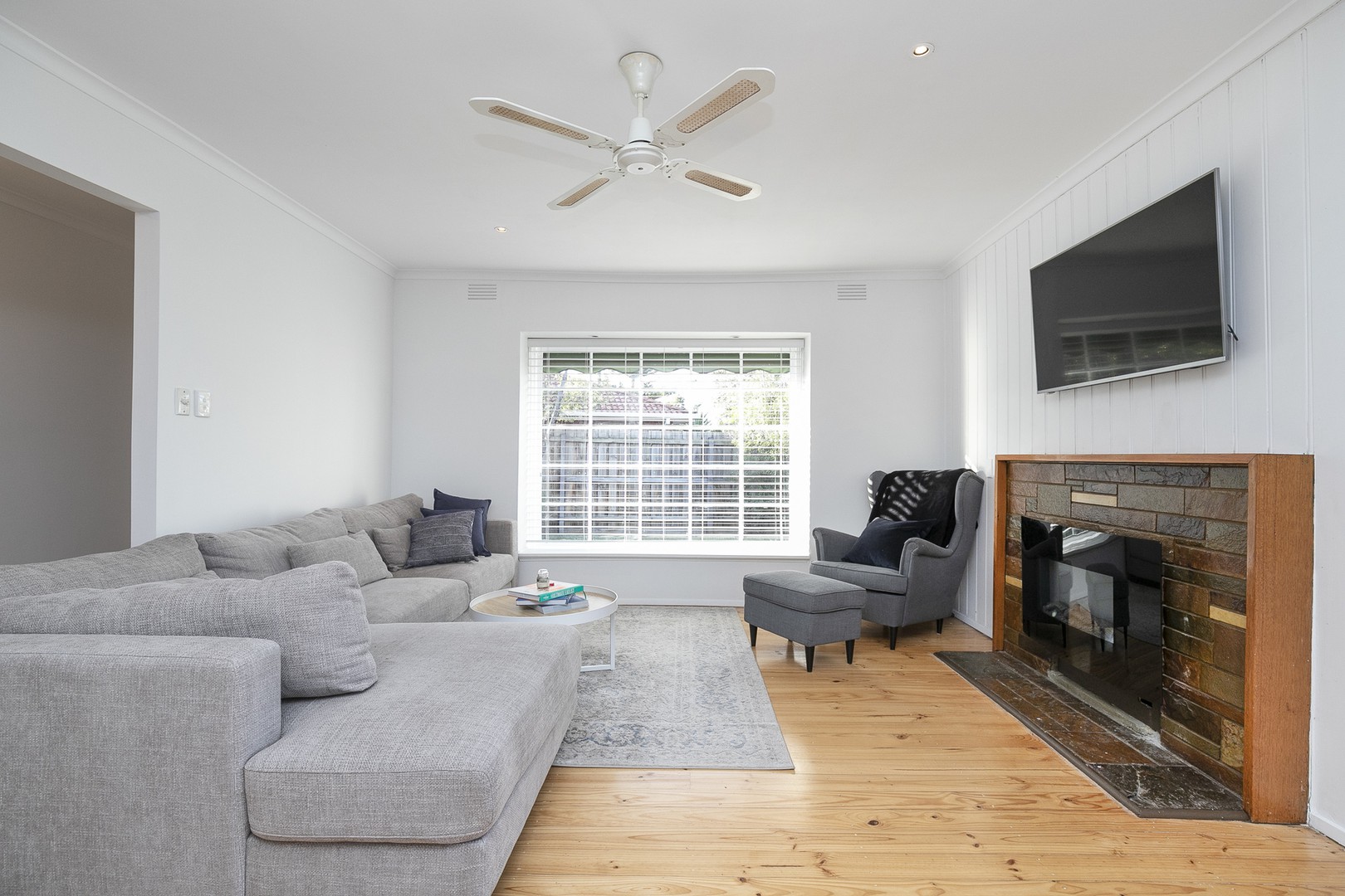 11 Honey Grove, St Albans, VIC 3021, St Albans - Thumbnail 4