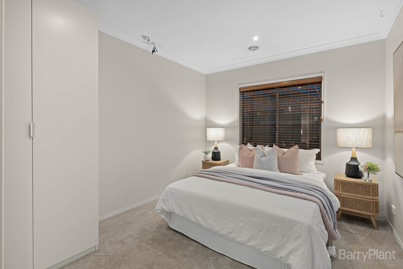 11 Honeydew Street, Officer, VIC 3809, Officer - Thumbnail 7