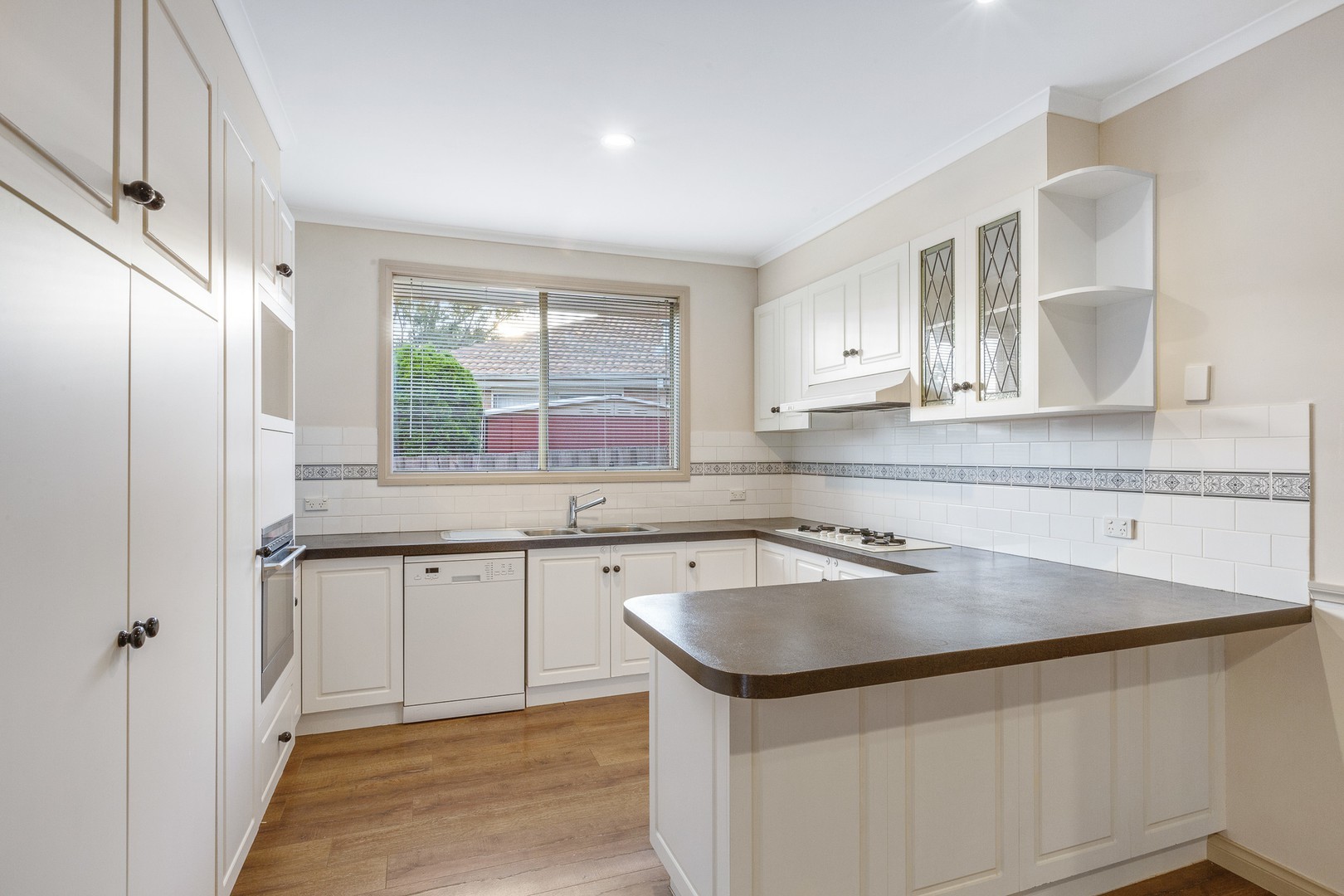 11 Hulme Court, Hillside, VIC 3037, Hillside - Thumbnail 2