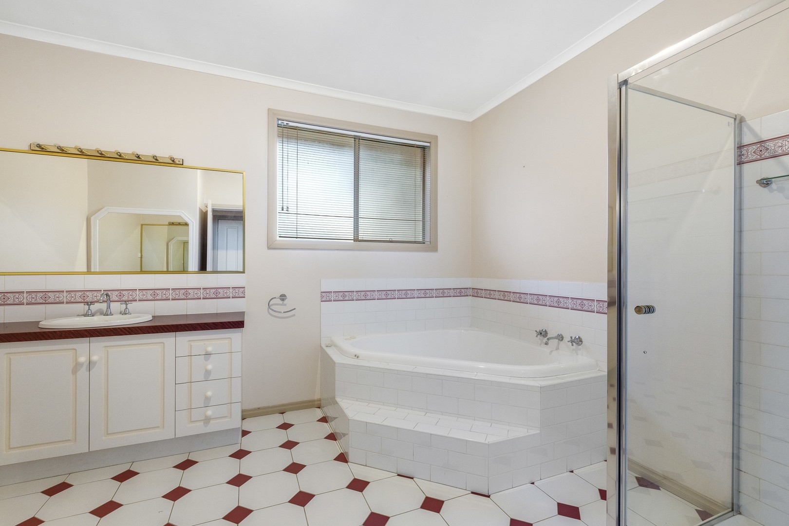 11 Hulme Court, Hillside, VIC 3037, Hillside - Thumbnail 5