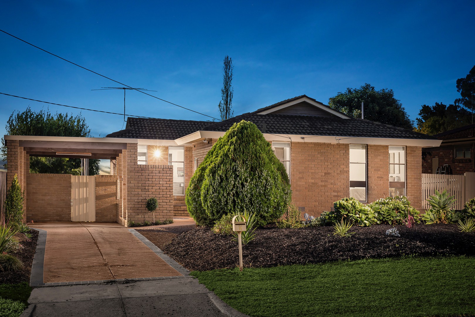 11 Huntingdale Drive, Chirnside Park, VIC 3116, Chirnside Park - Thumbnail 5