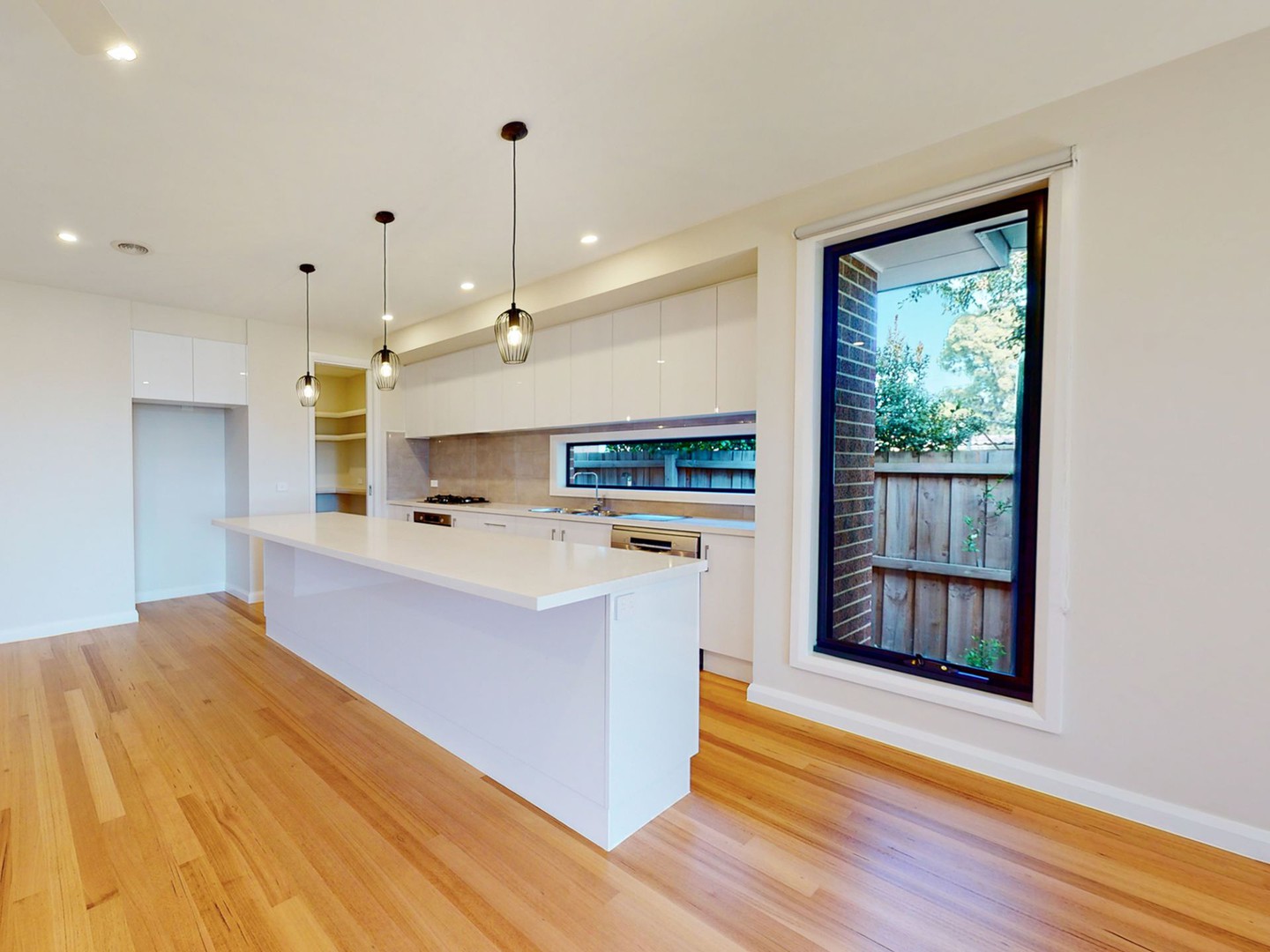 11 Husband Road, Forest Hill, VIC 3131, Forest Hill - Thumbnail 3