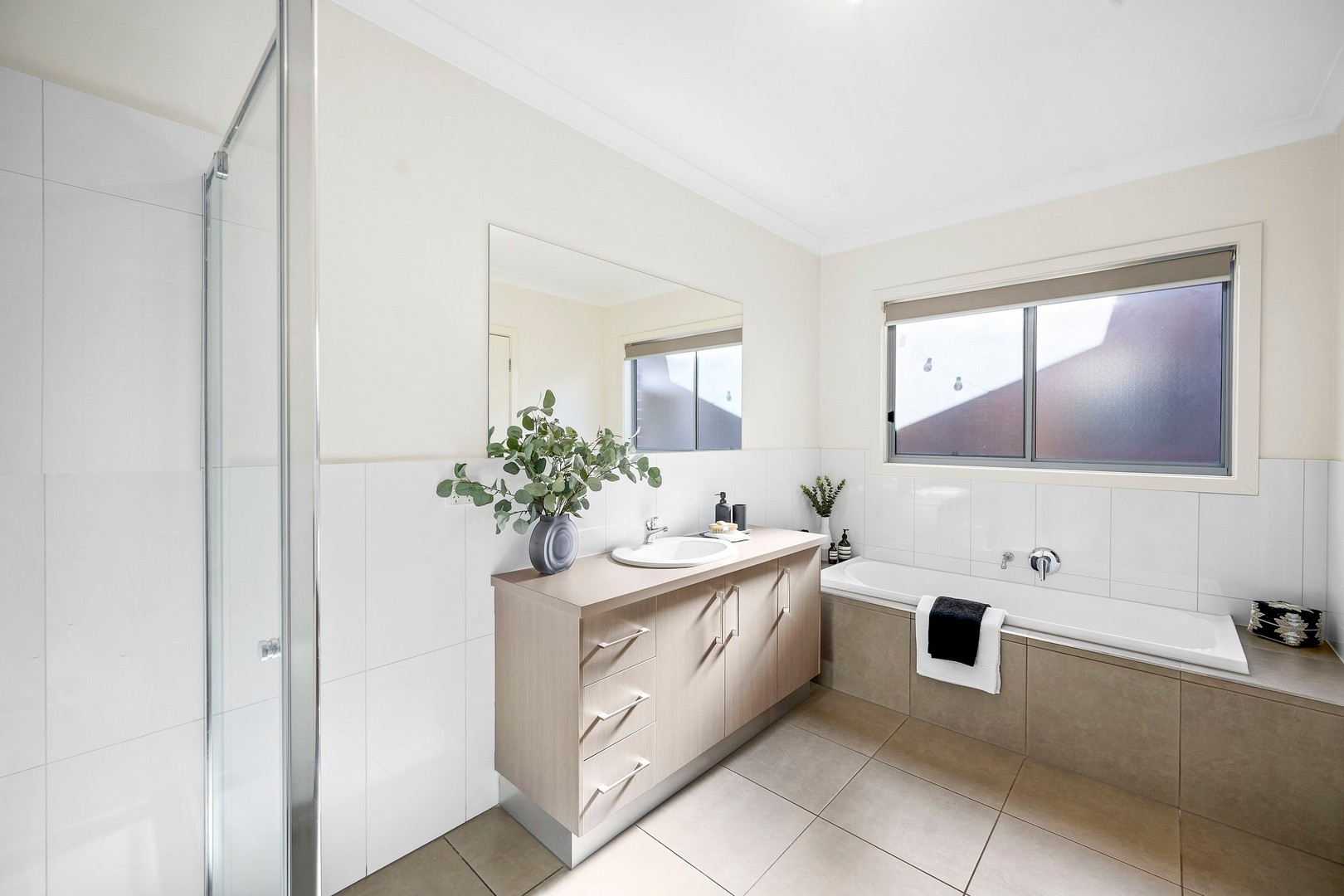11 Intervale Drive, Avondale Heights, VIC 3034, Avondale Heights - Thumbnail 8