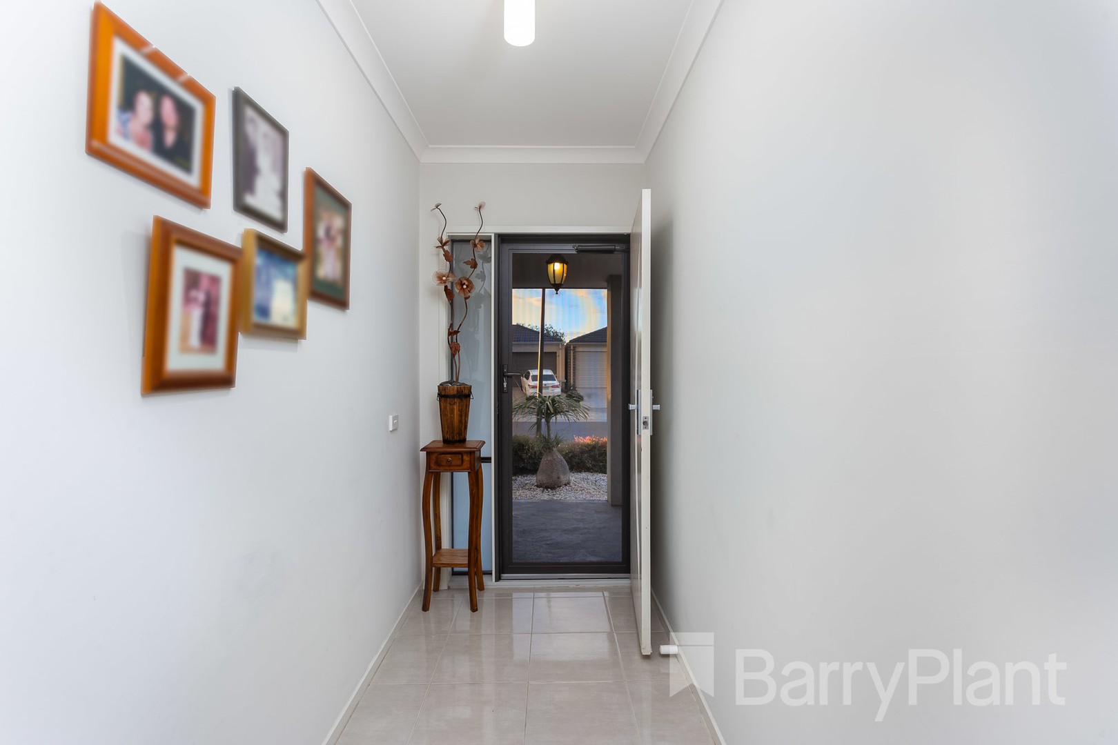11 Ionian Way, Point Cook, VIC 3030, Point Cook - Thumbnail 2